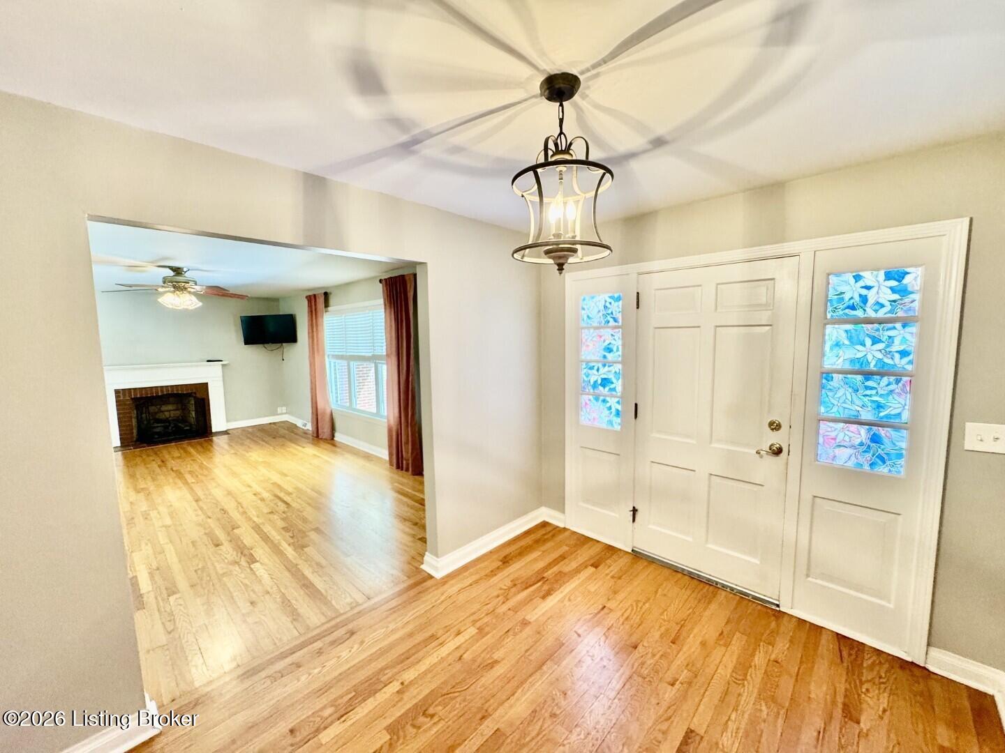 307 W Virginia Ave Property Photo 6