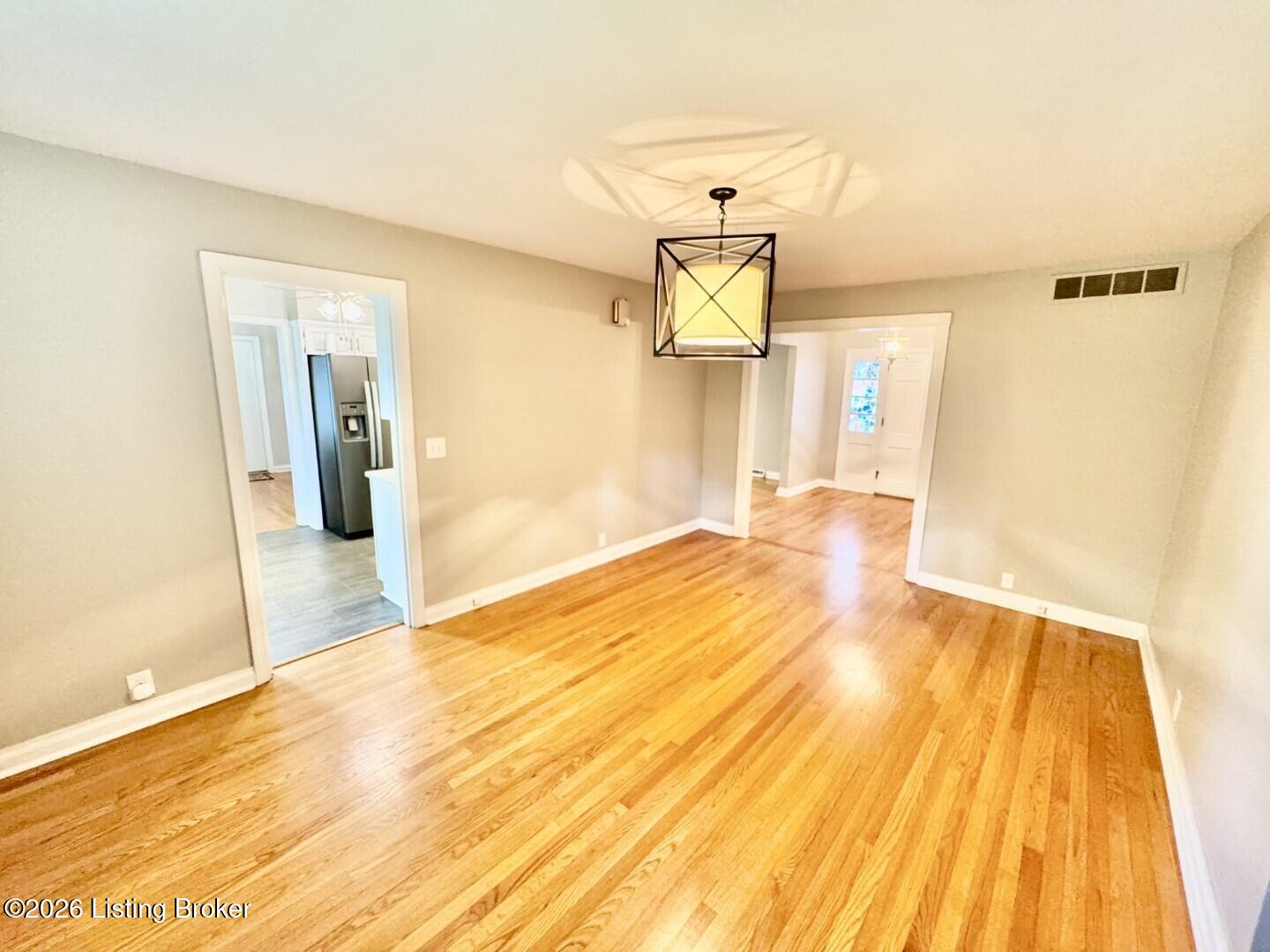 307 W Virginia Ave Property Photo 14
