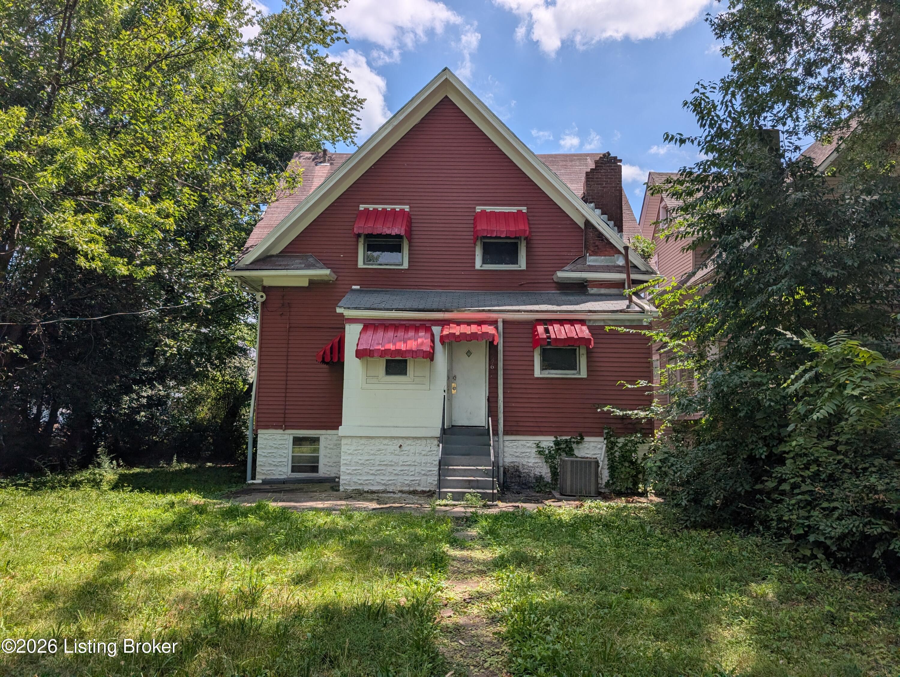 676 Cecil Ave Property Photo 18
