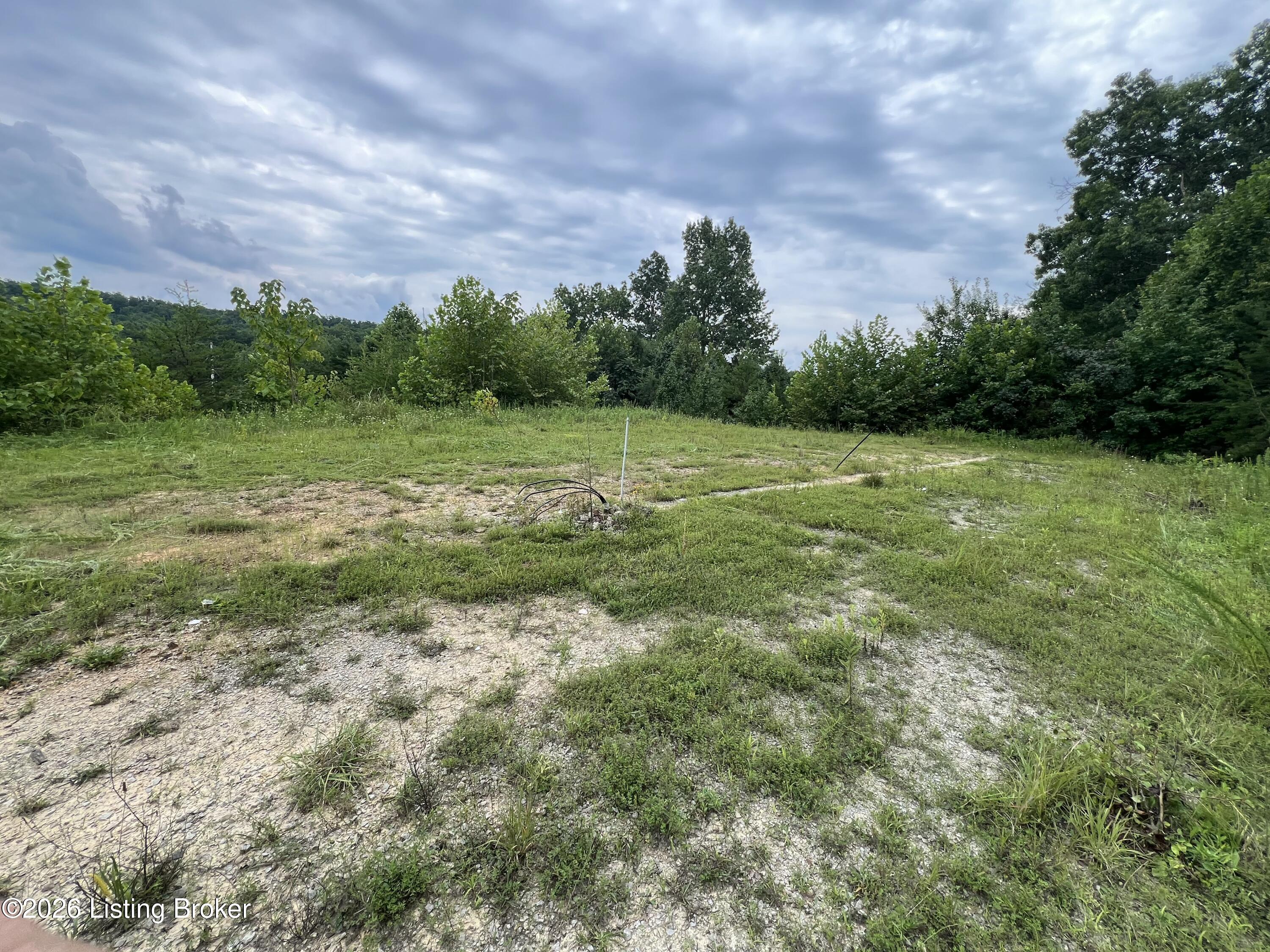 2117 W Blue Lick Rd Property Photo 2