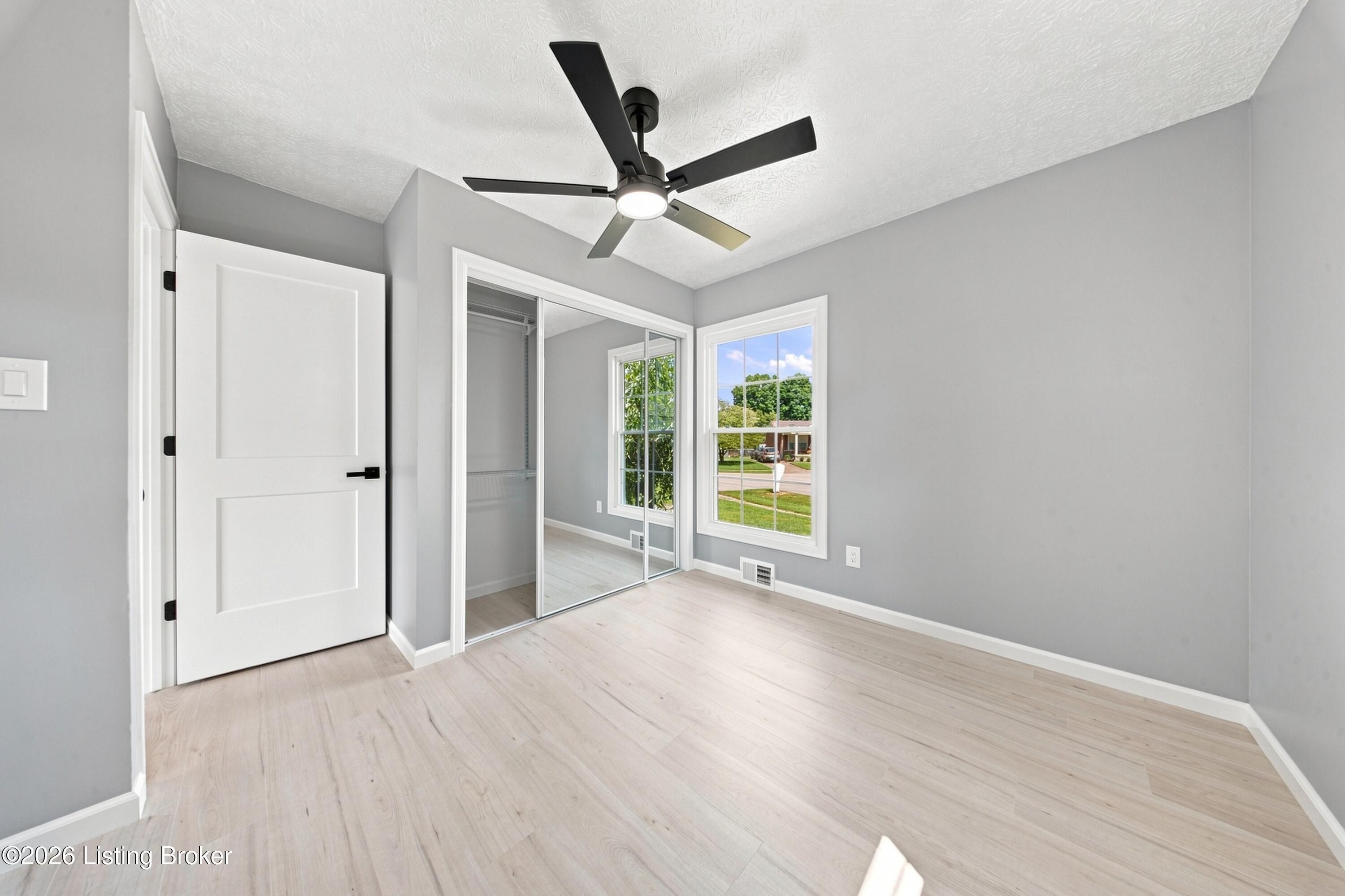 6802 Tropic Ct Property Photo 14