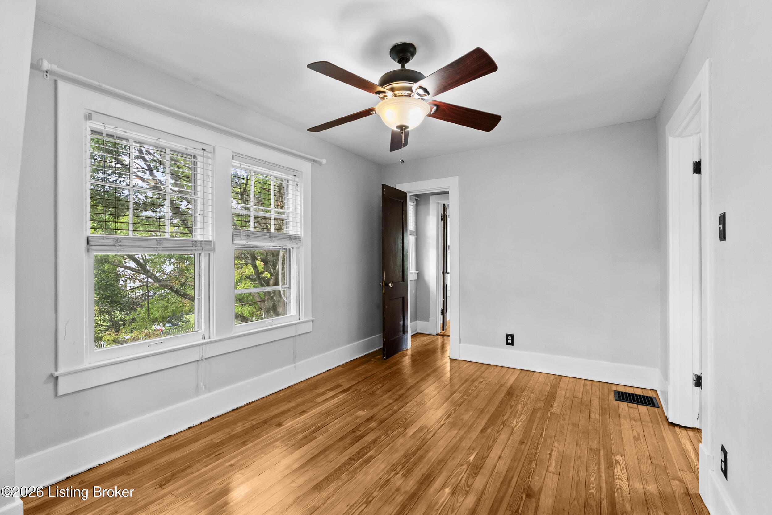 1439 Quadrant Ave Property Photo 44