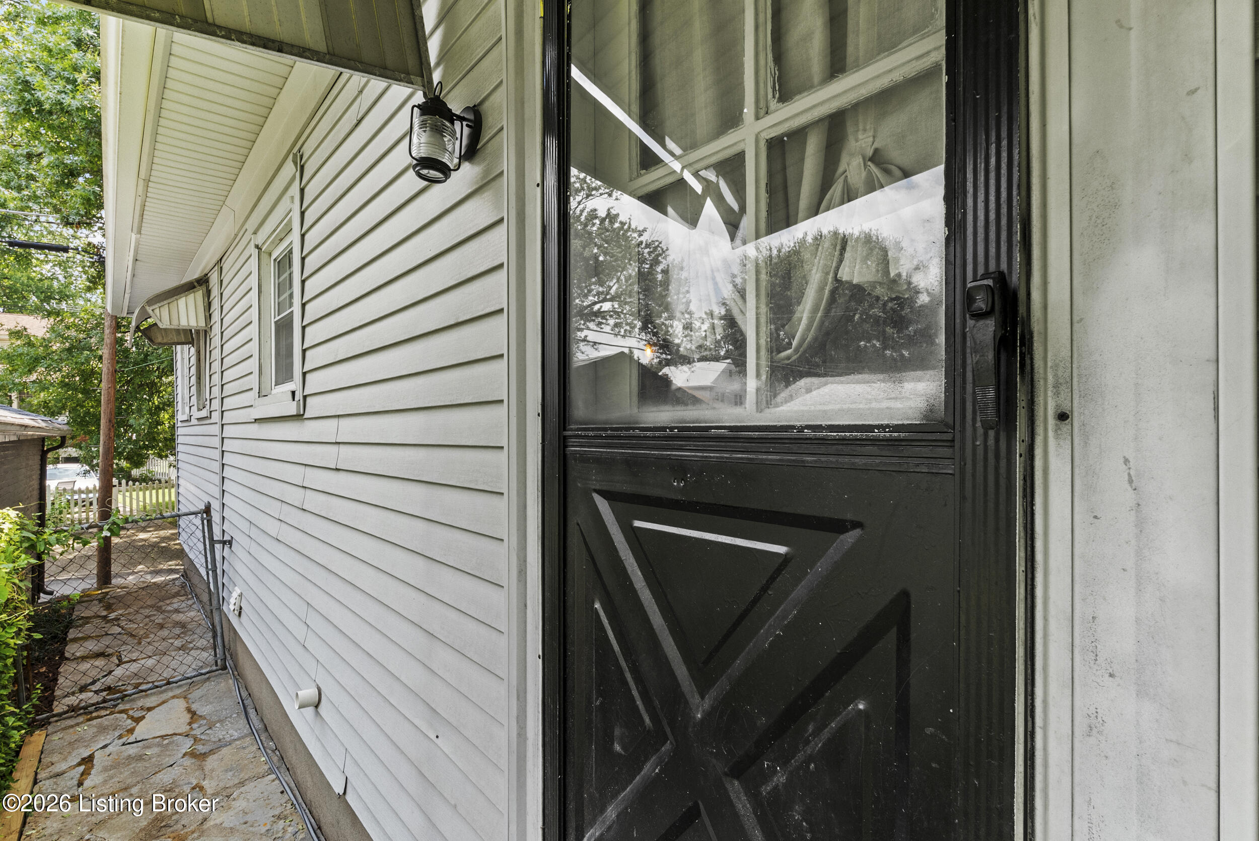 1439 Quadrant Ave Property Photo 56