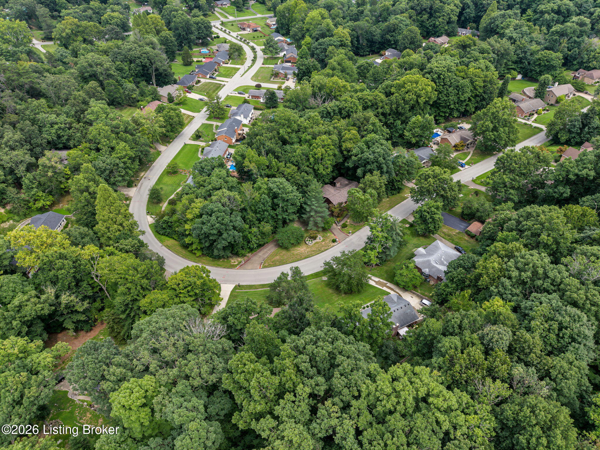 8819 Mountain Brook Dr Property Photo 8