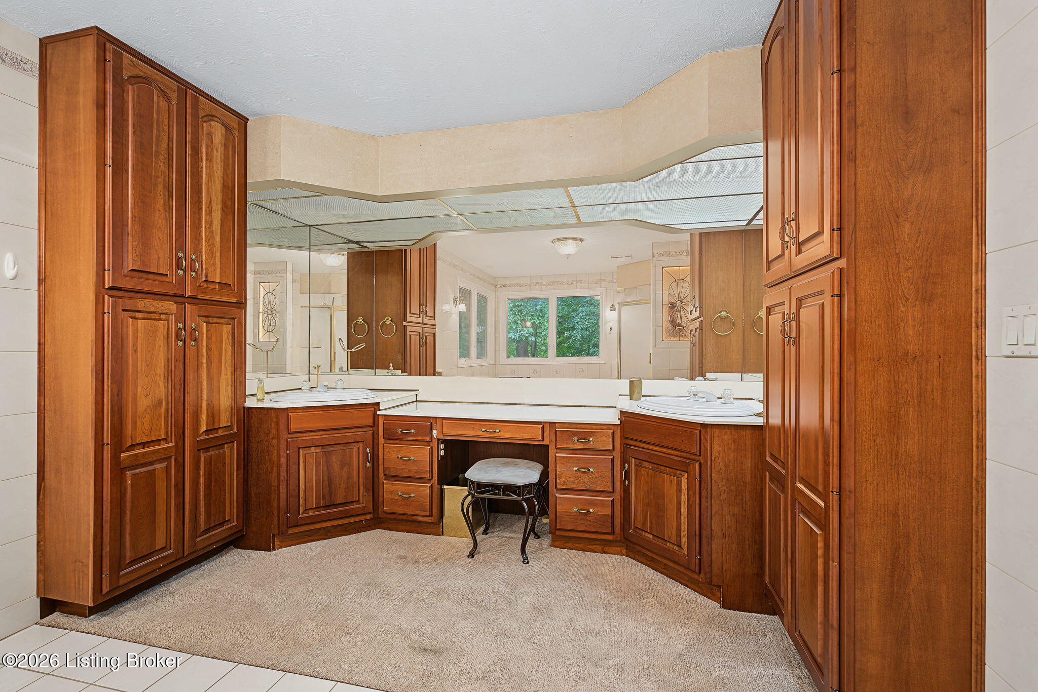 8819 Mountain Brook Dr Property Photo 25