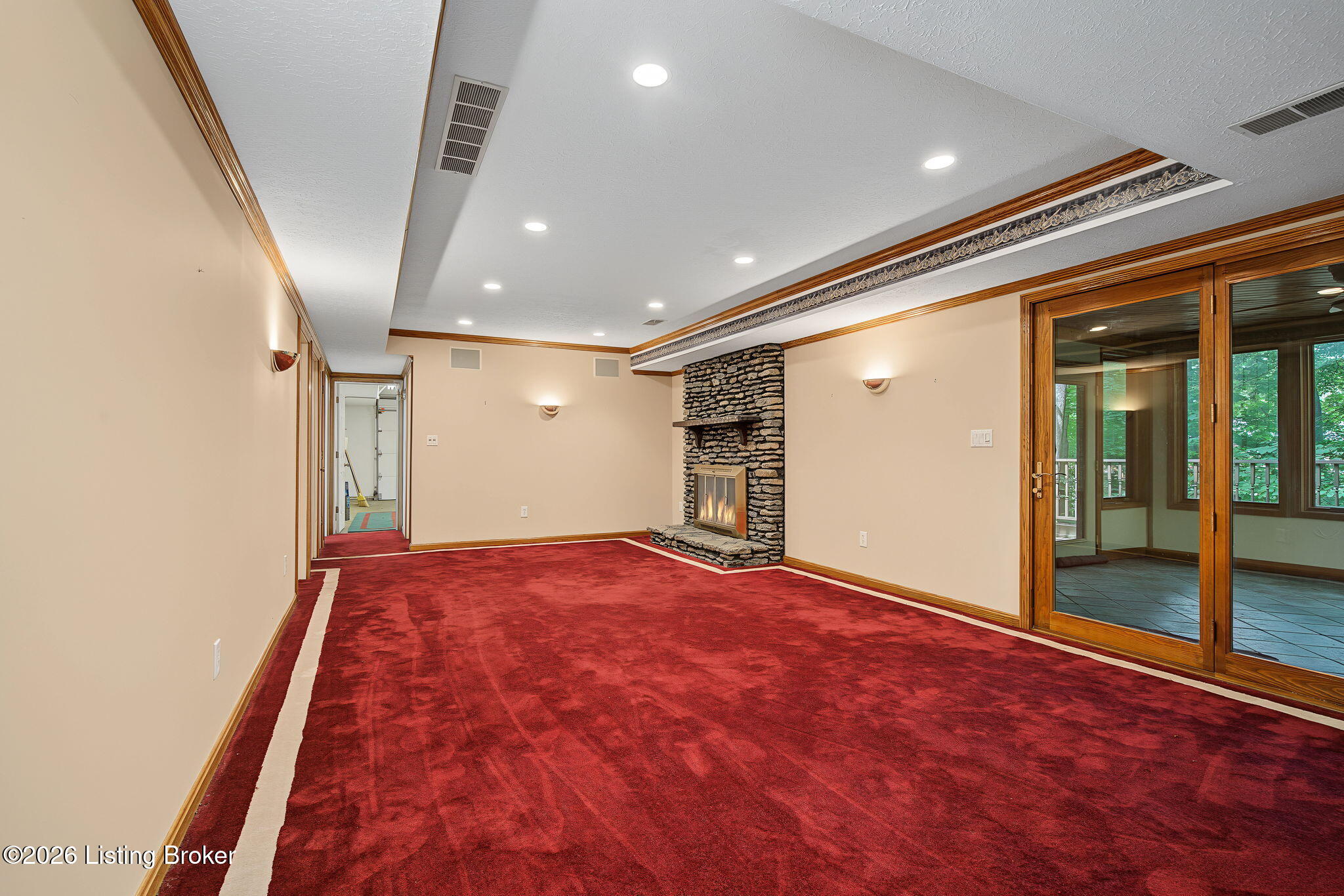 8819 Mountain Brook Dr Property Photo 34
