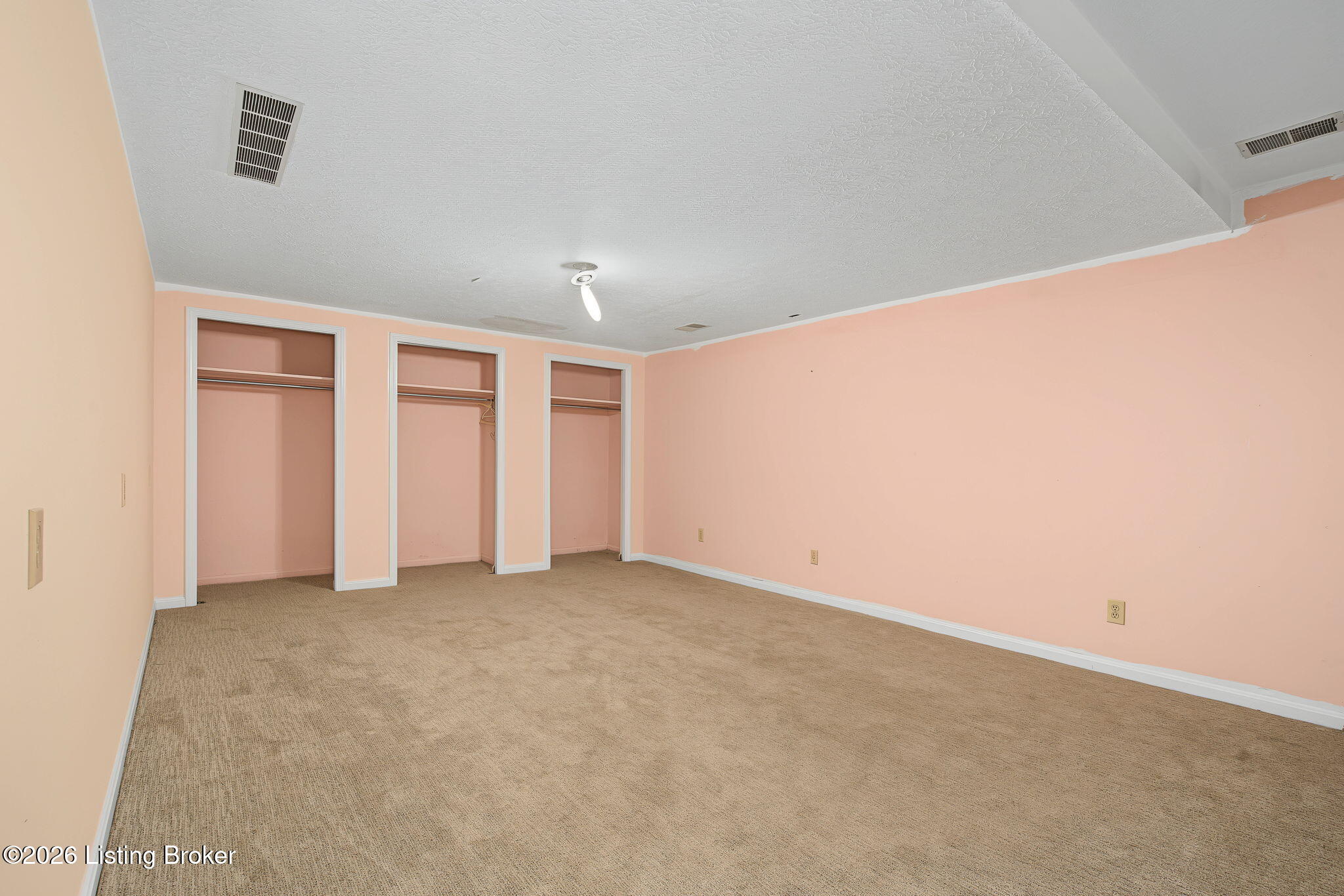 8819 Mountain Brook Dr Property Photo 35