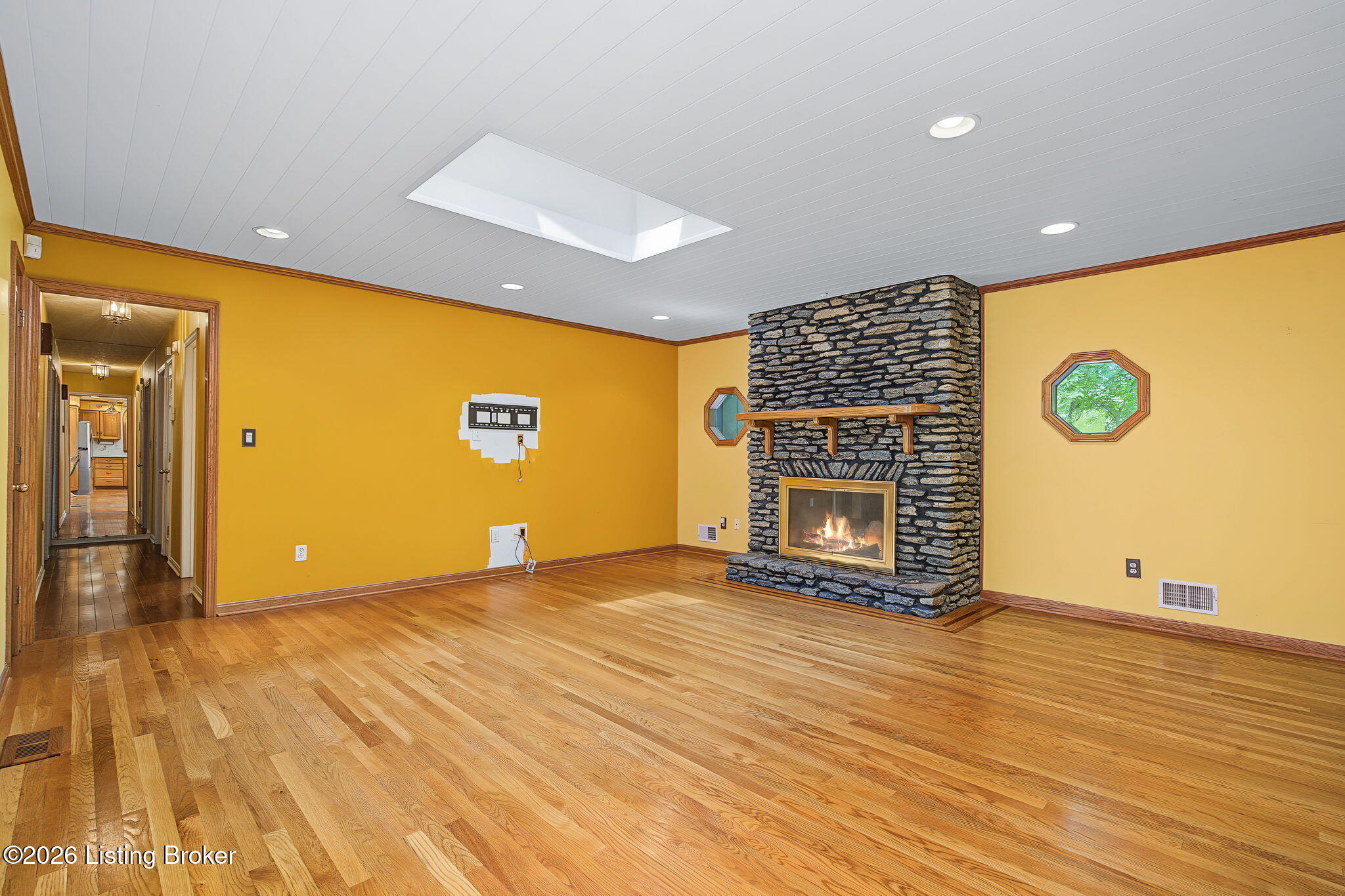 8819 Mountain Brook Dr Property Photo 42