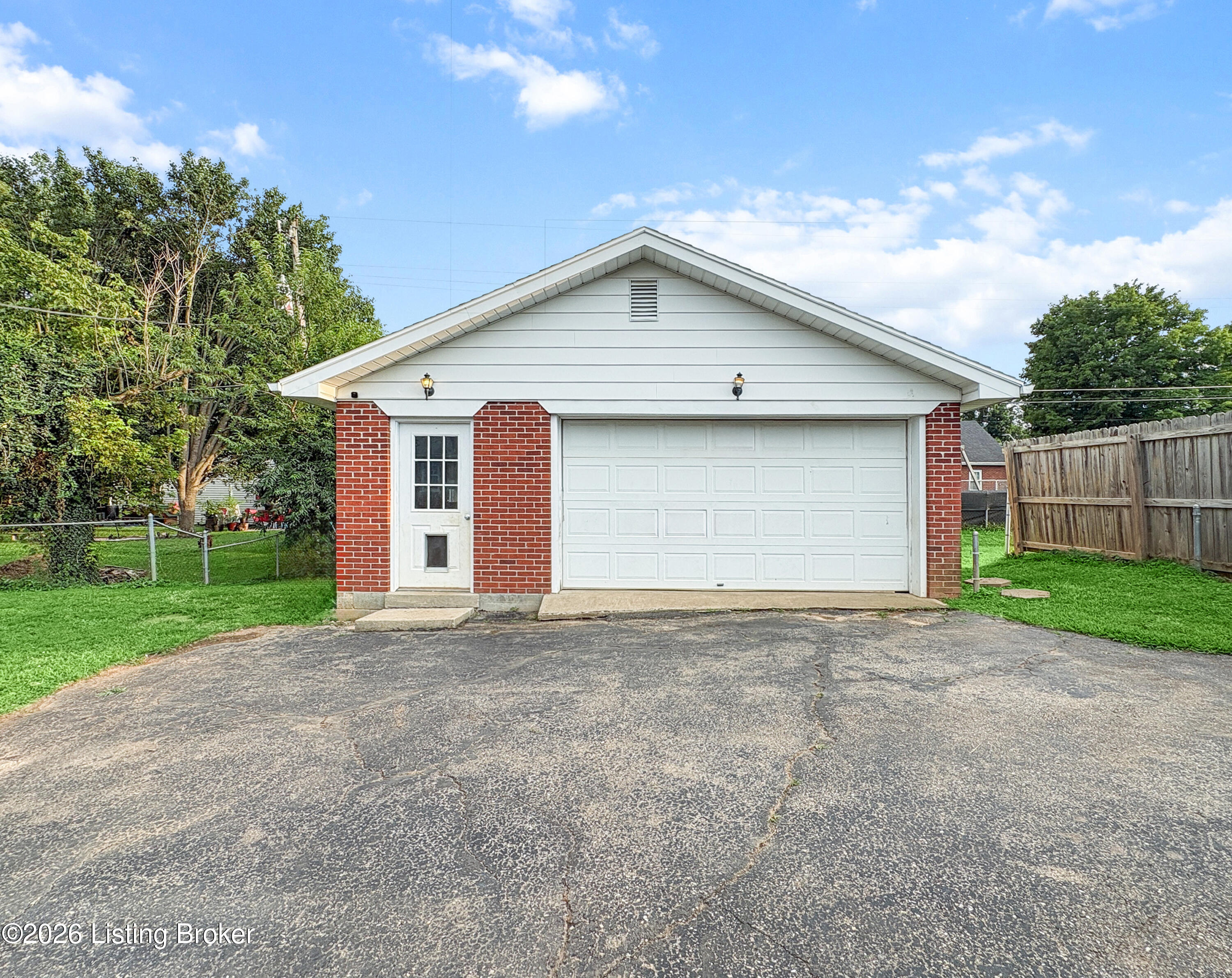 621 Reed Dr Property Photo 29