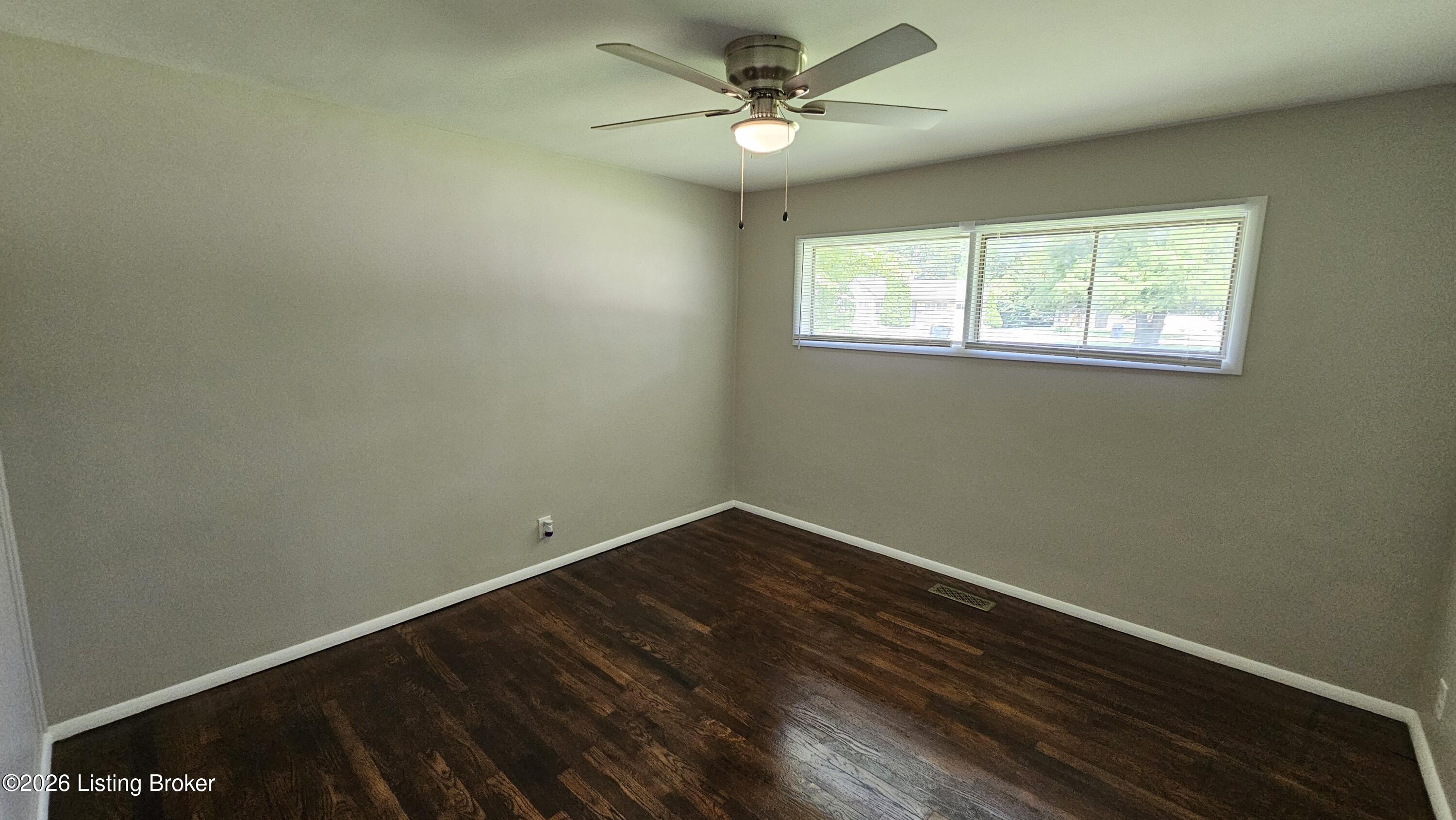 2935 Garey Ln Property Photo 25