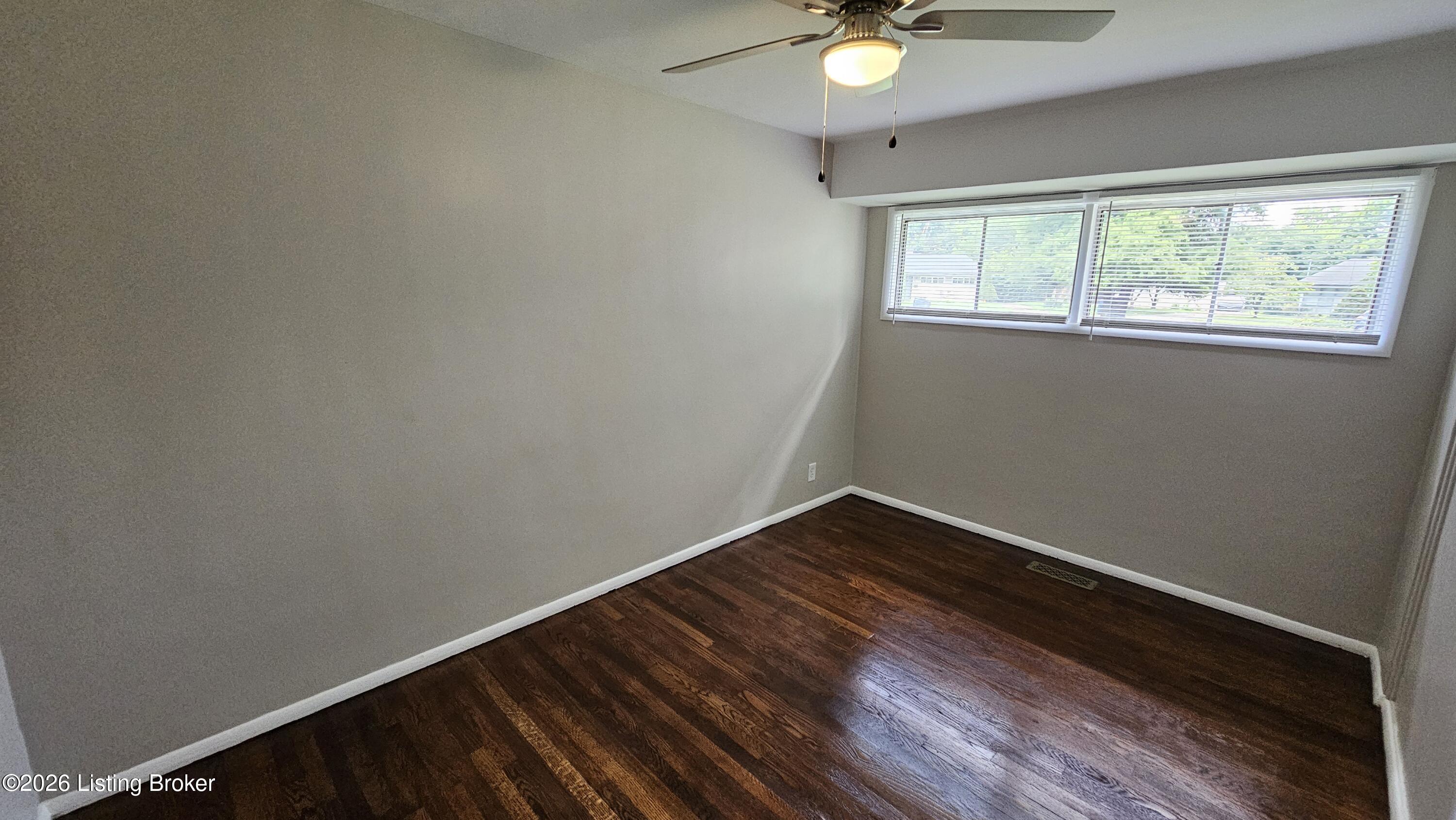 2935 Garey Ln Property Photo 30