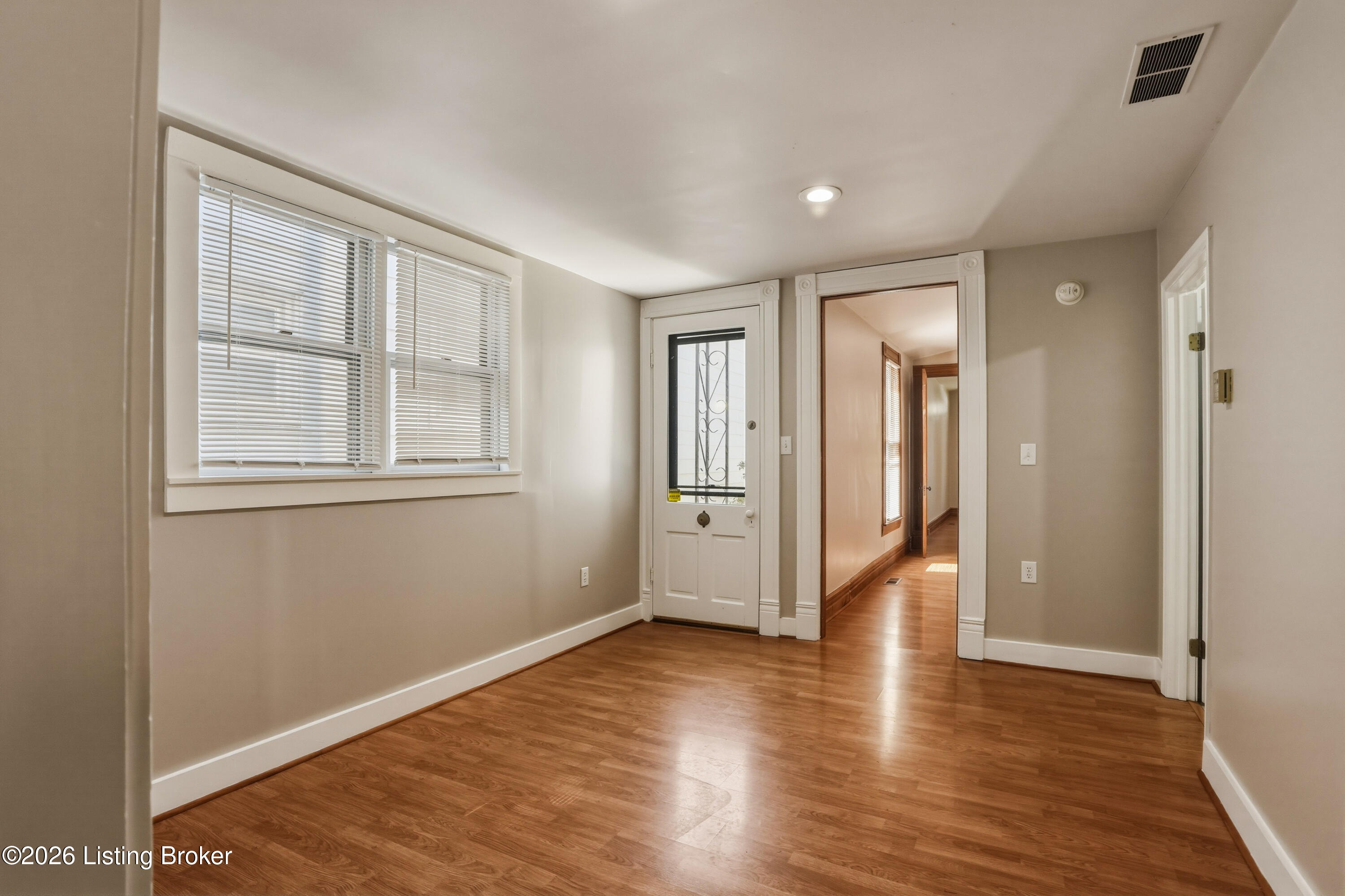 257 Delmont Ave Property Photo 8