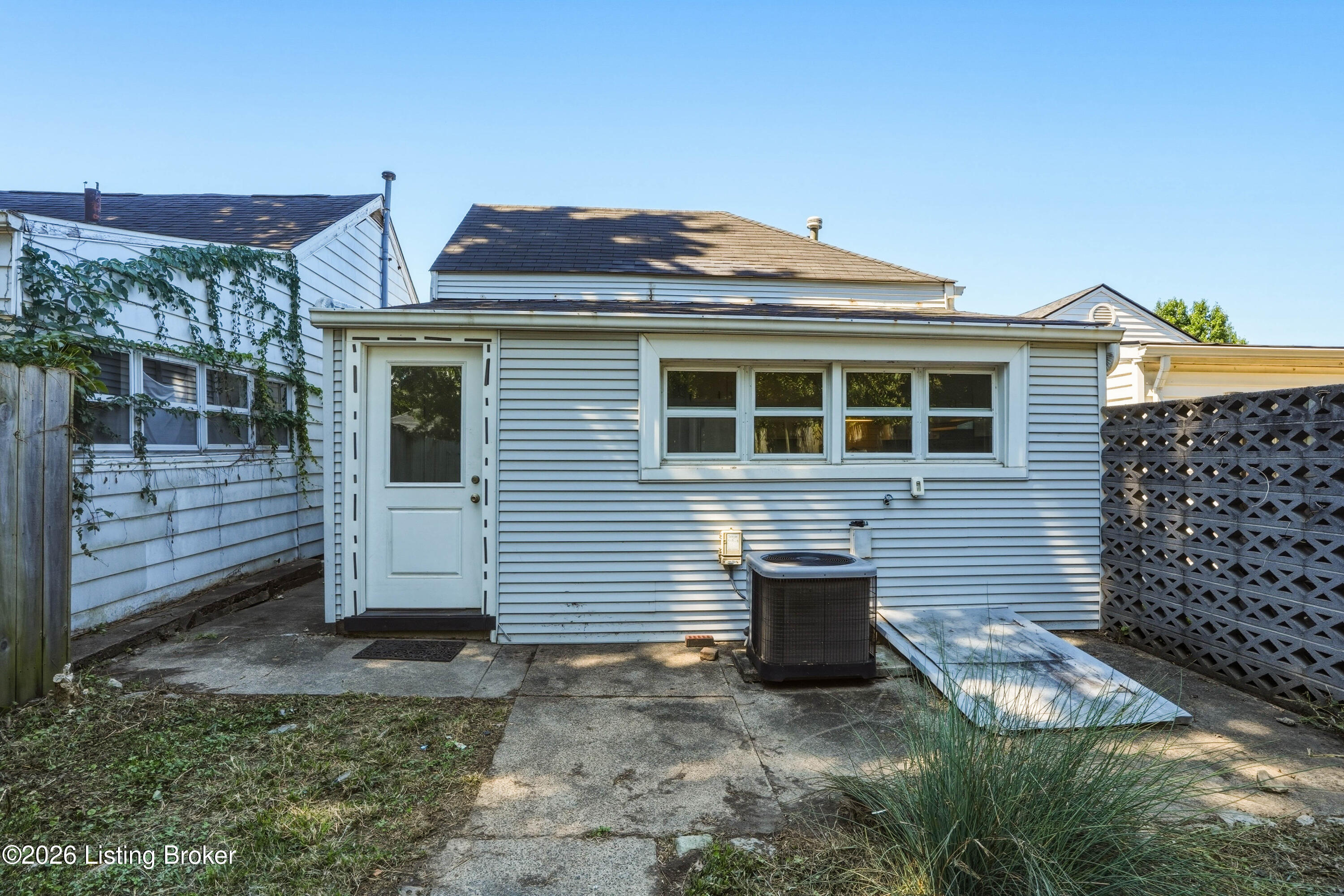 257 Delmont Ave Property Photo 31