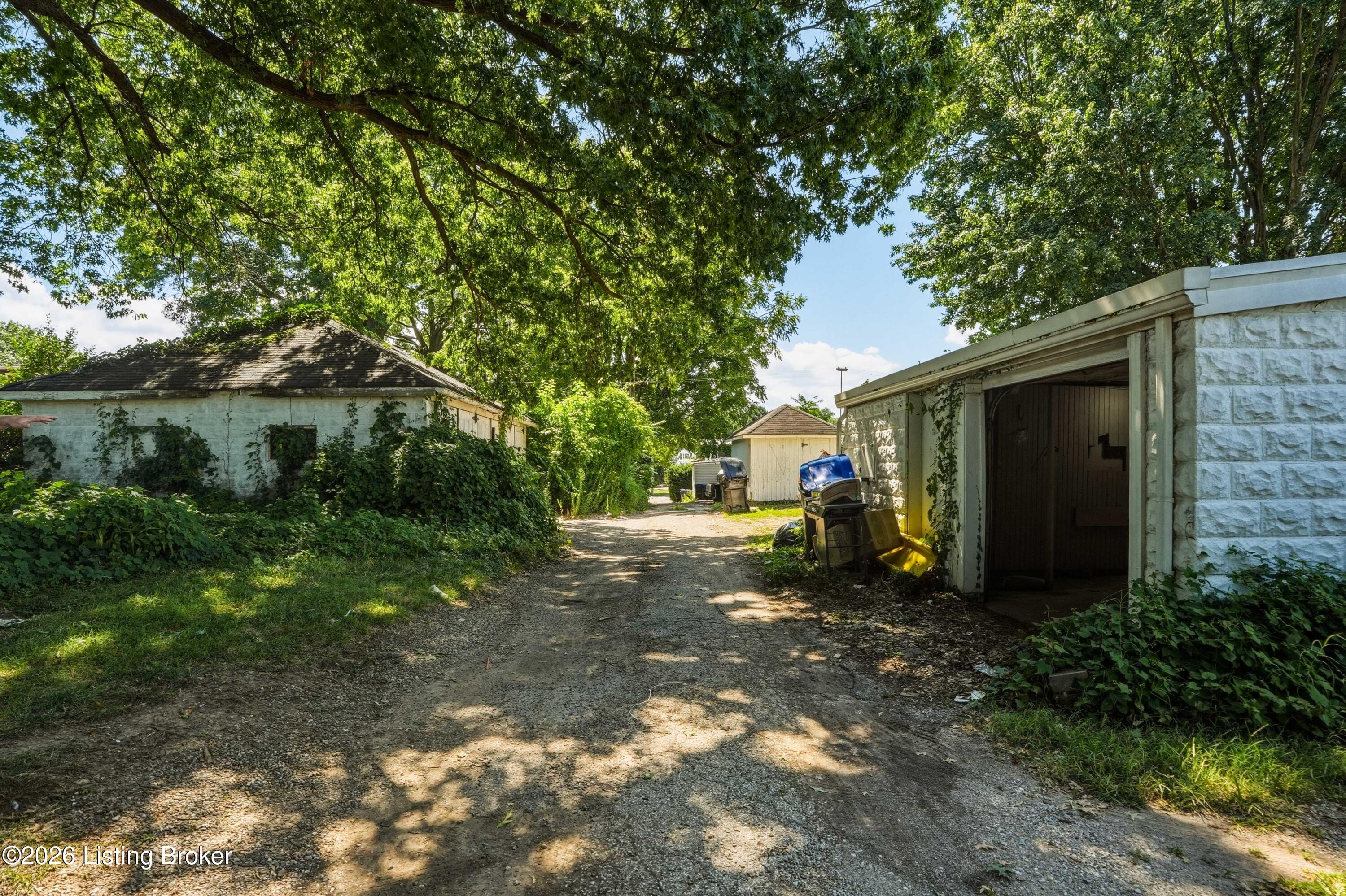 257 Delmont Ave Property Photo 35