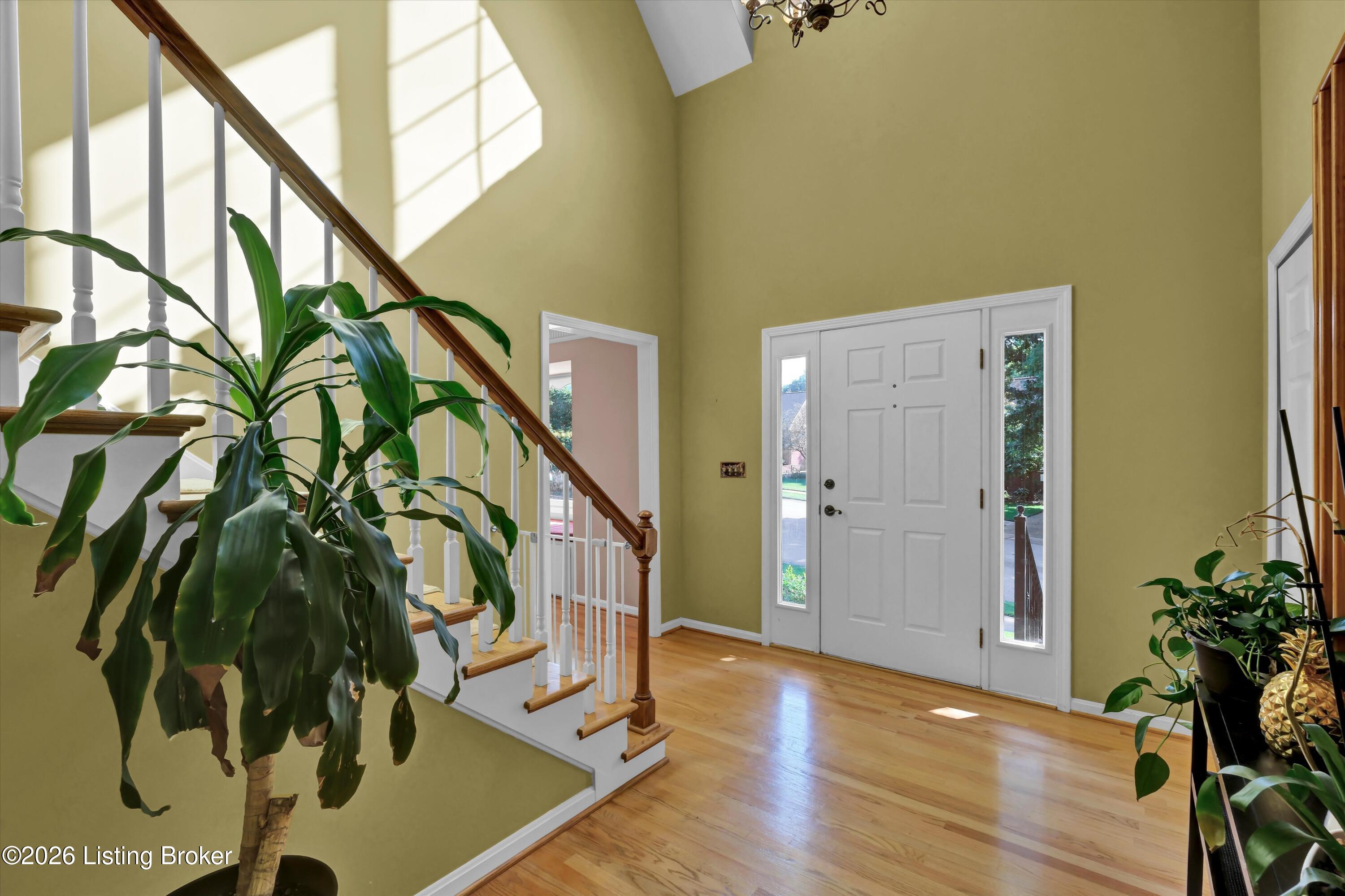 802 Foxgate Rd Property Photo 6
