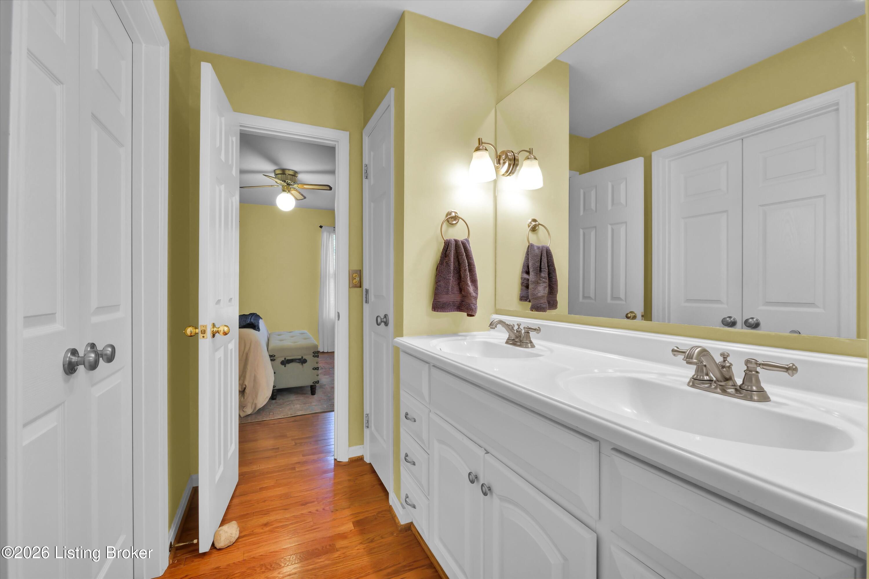 802 Foxgate Rd Property Photo 30