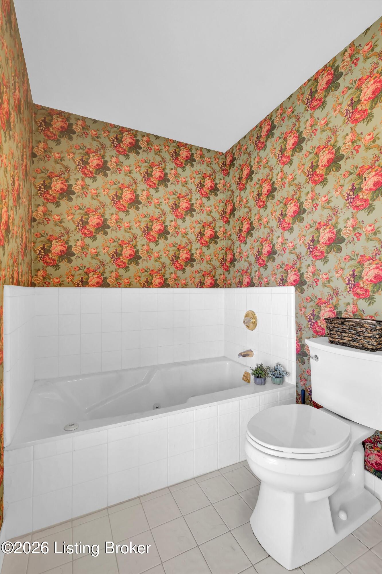 802 Foxgate Rd Property Photo 31