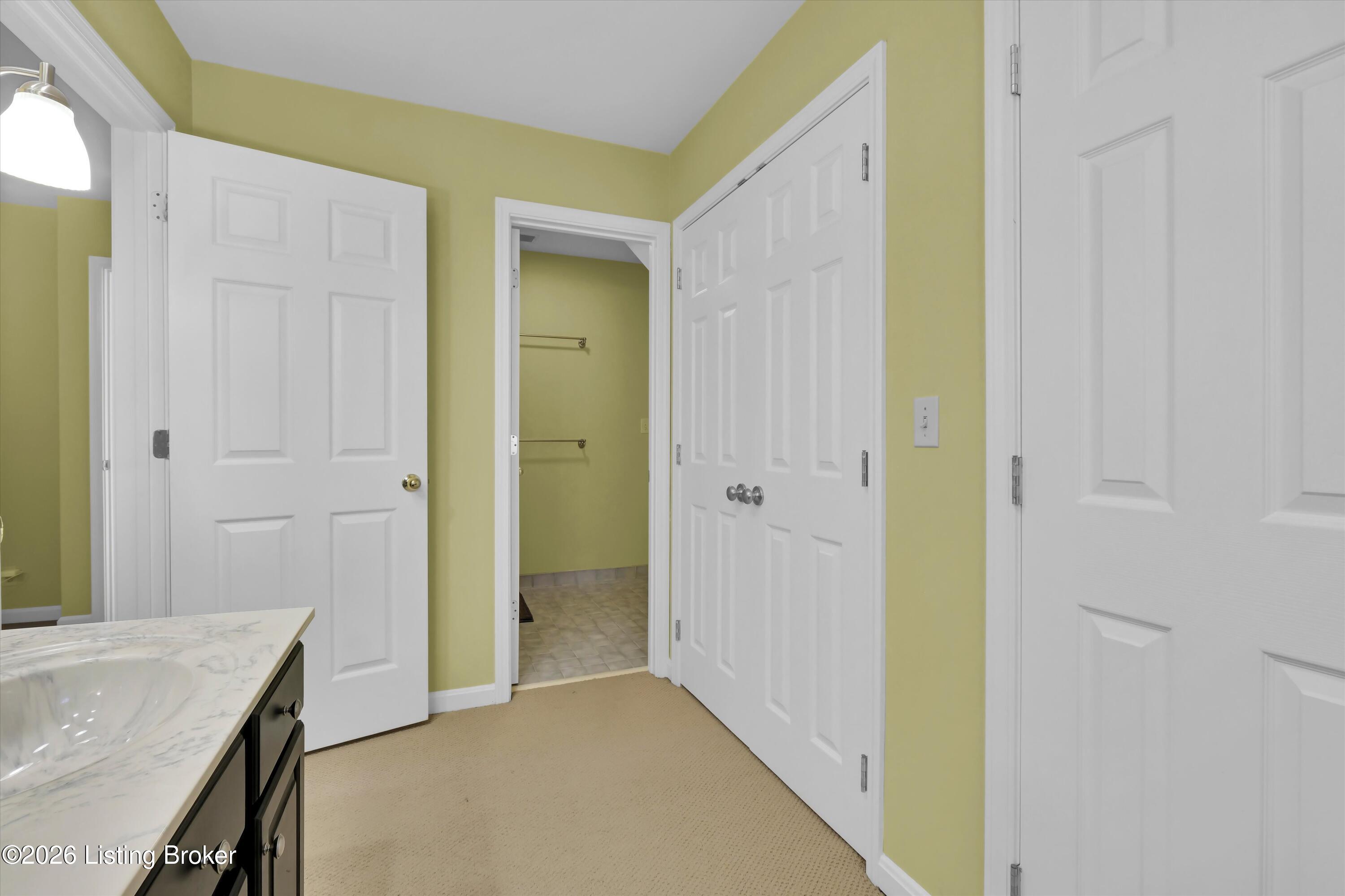 802 Foxgate Rd Property Photo 37