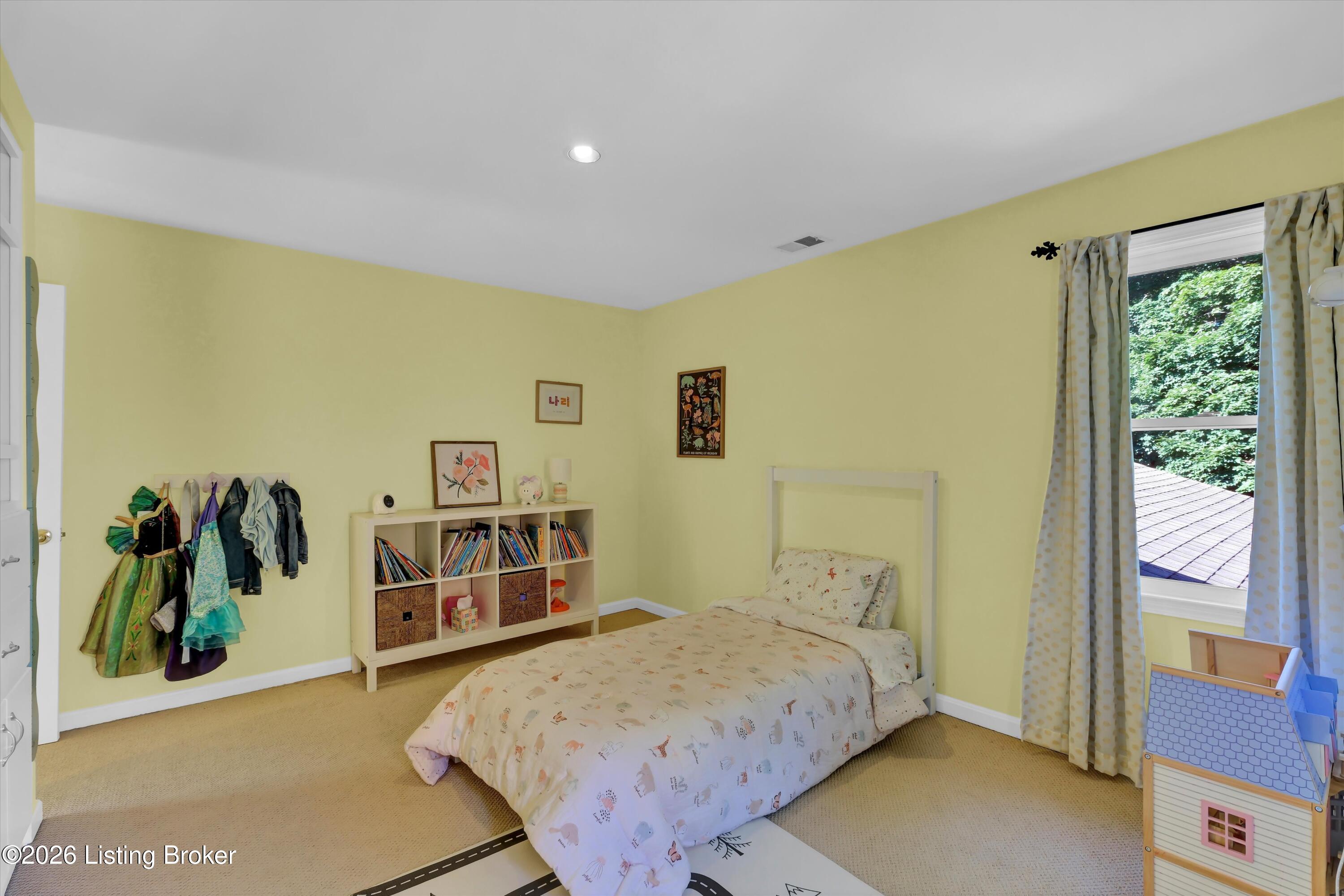 802 Foxgate Rd Property Photo 41
