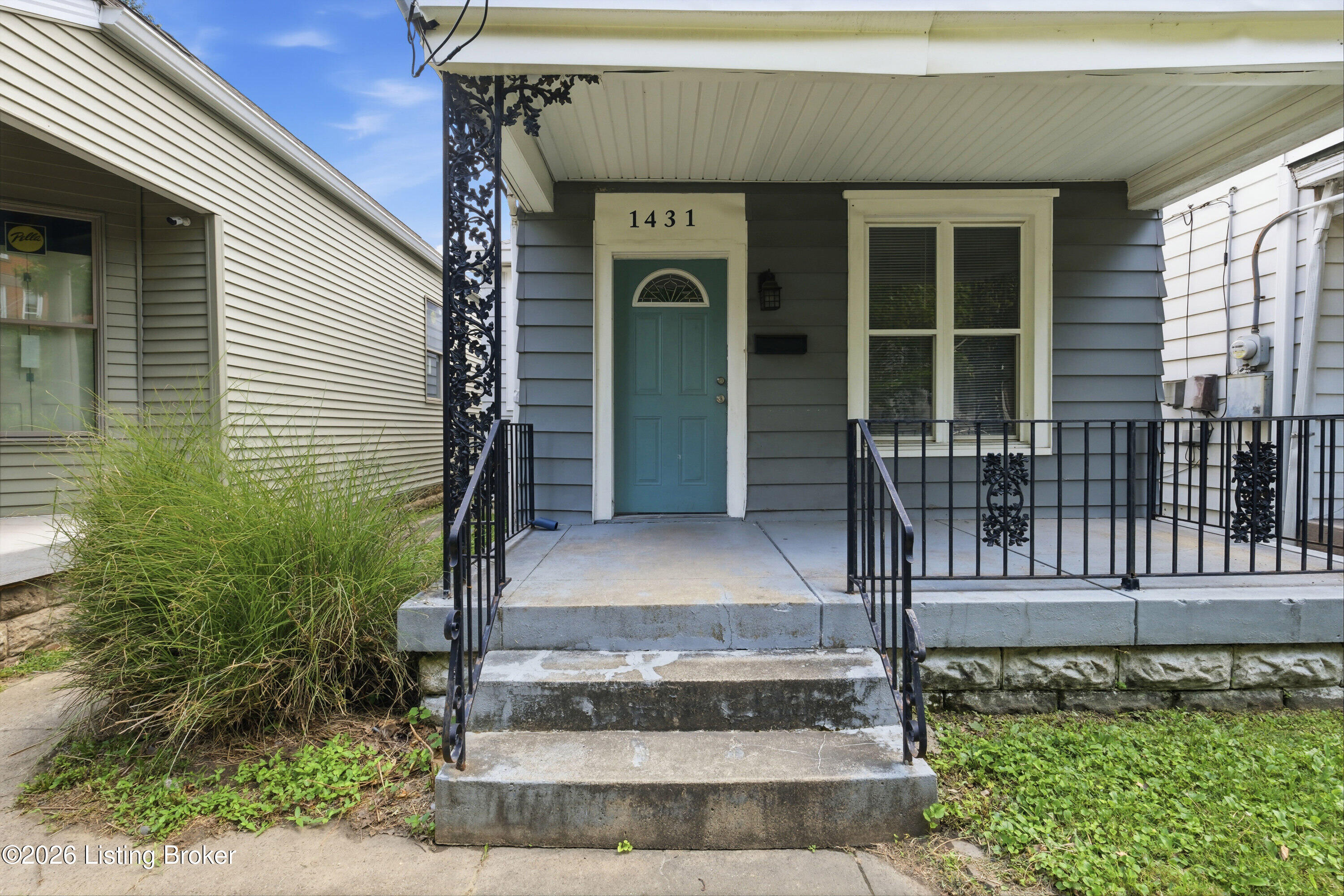 1431 S Floyd St Property Photo 1