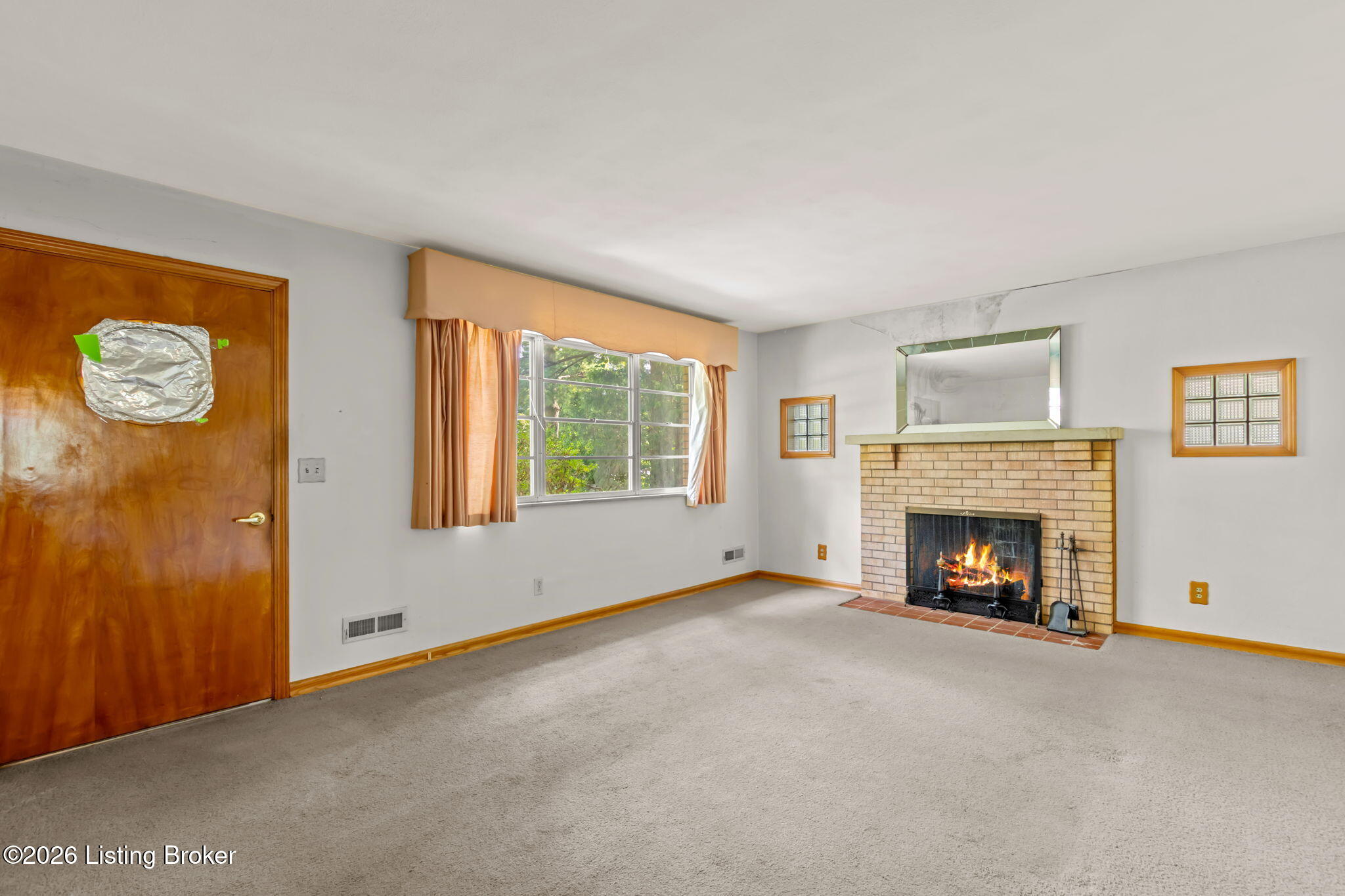 4509 Saint Rita Dr Property Photo 4