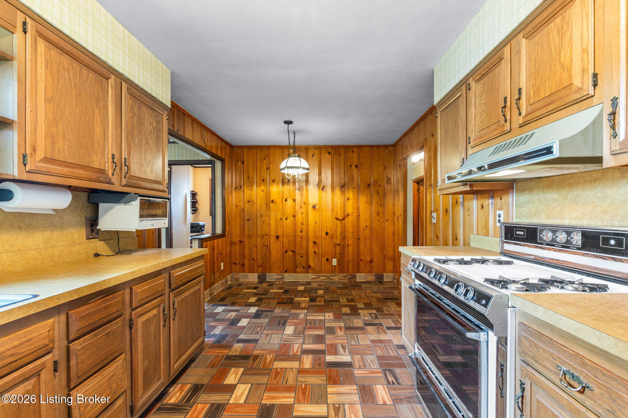 4509 Saint Rita Dr Property Photo 9