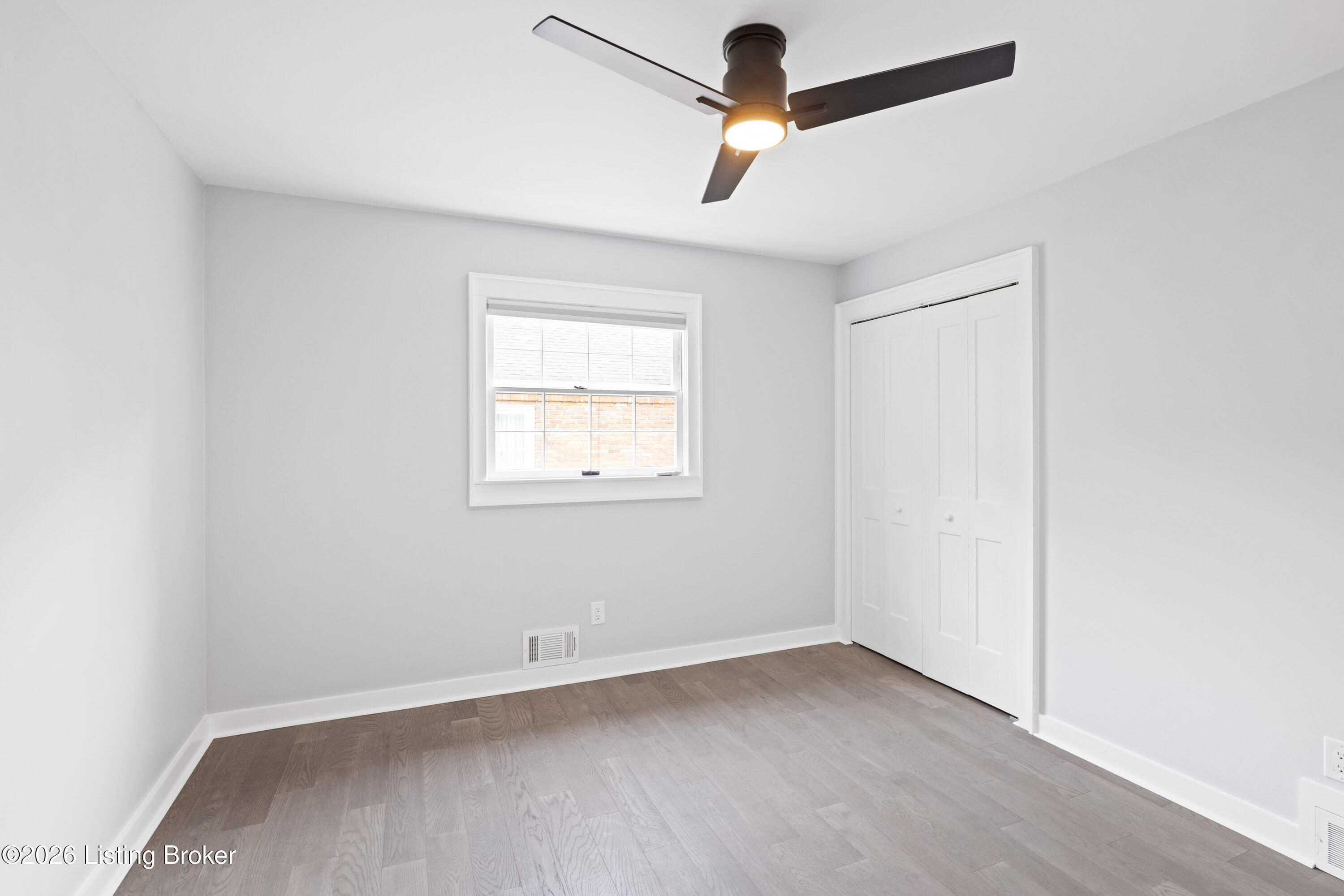 1714 Ormsby Ln Property Photo 8