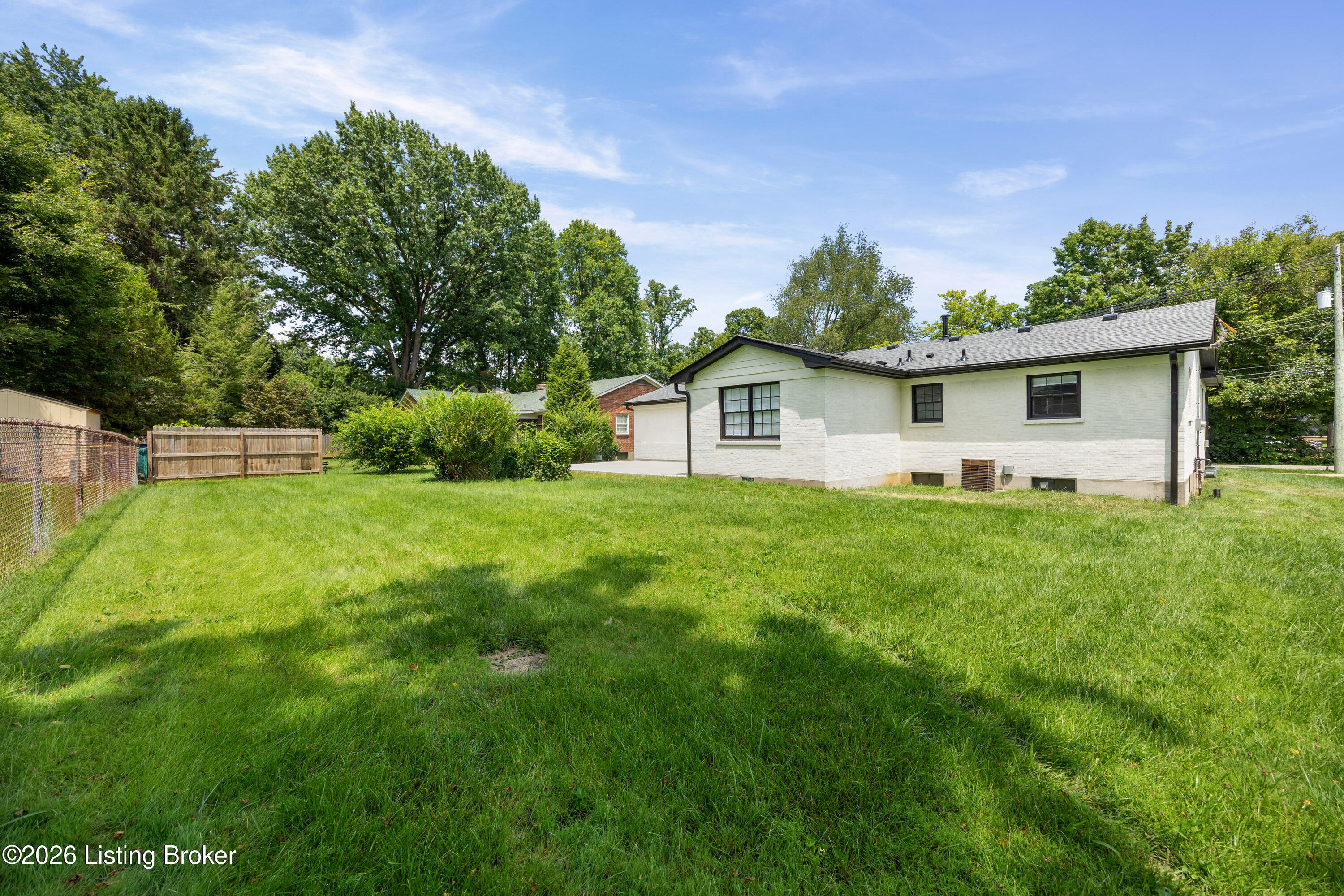 1714 Ormsby Ln Property Photo 35