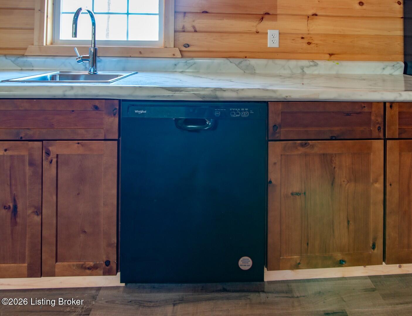 5285 Wax Rd Property Photo 13