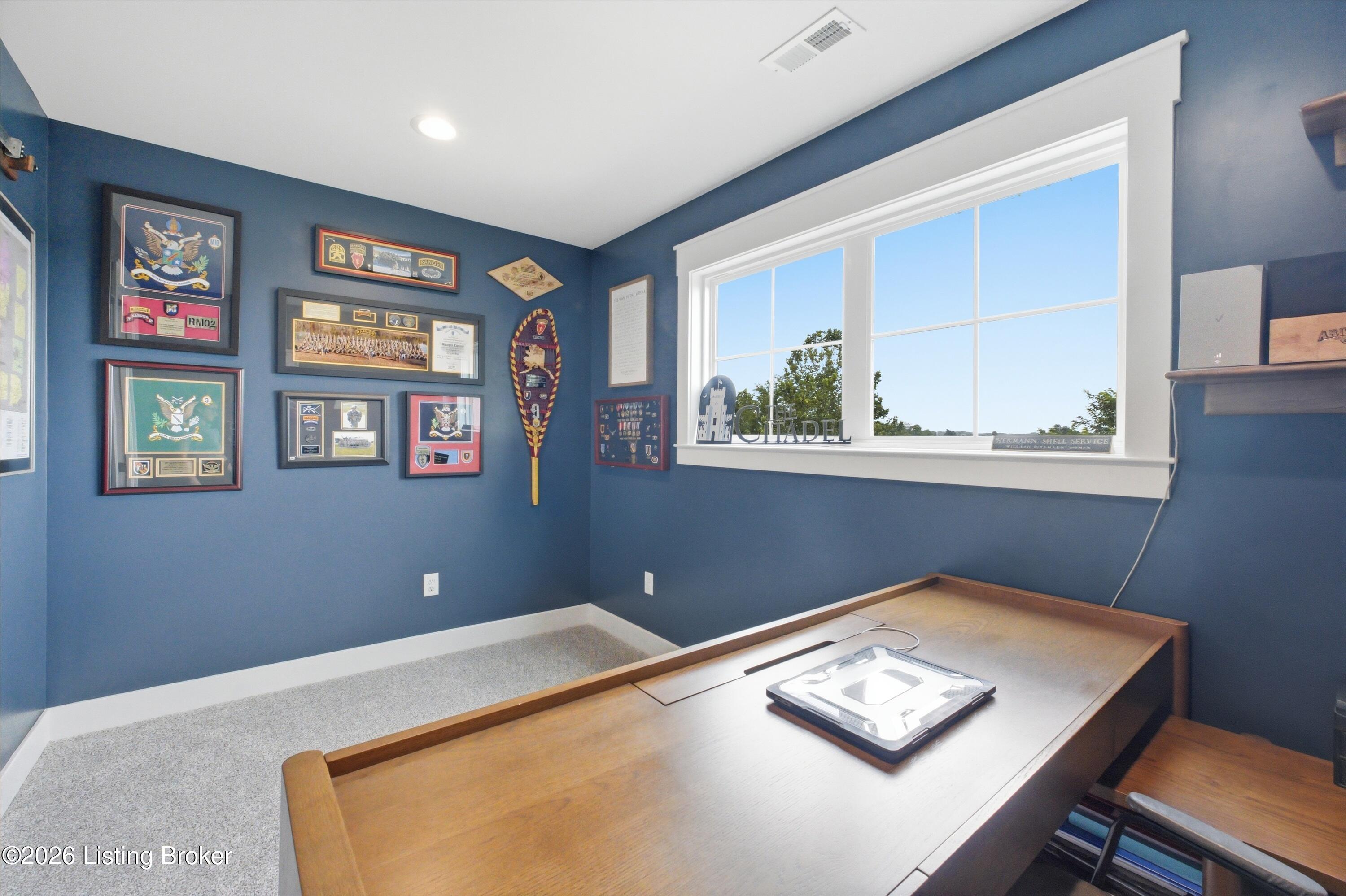 2206 Northgate Ct Property Photo 25