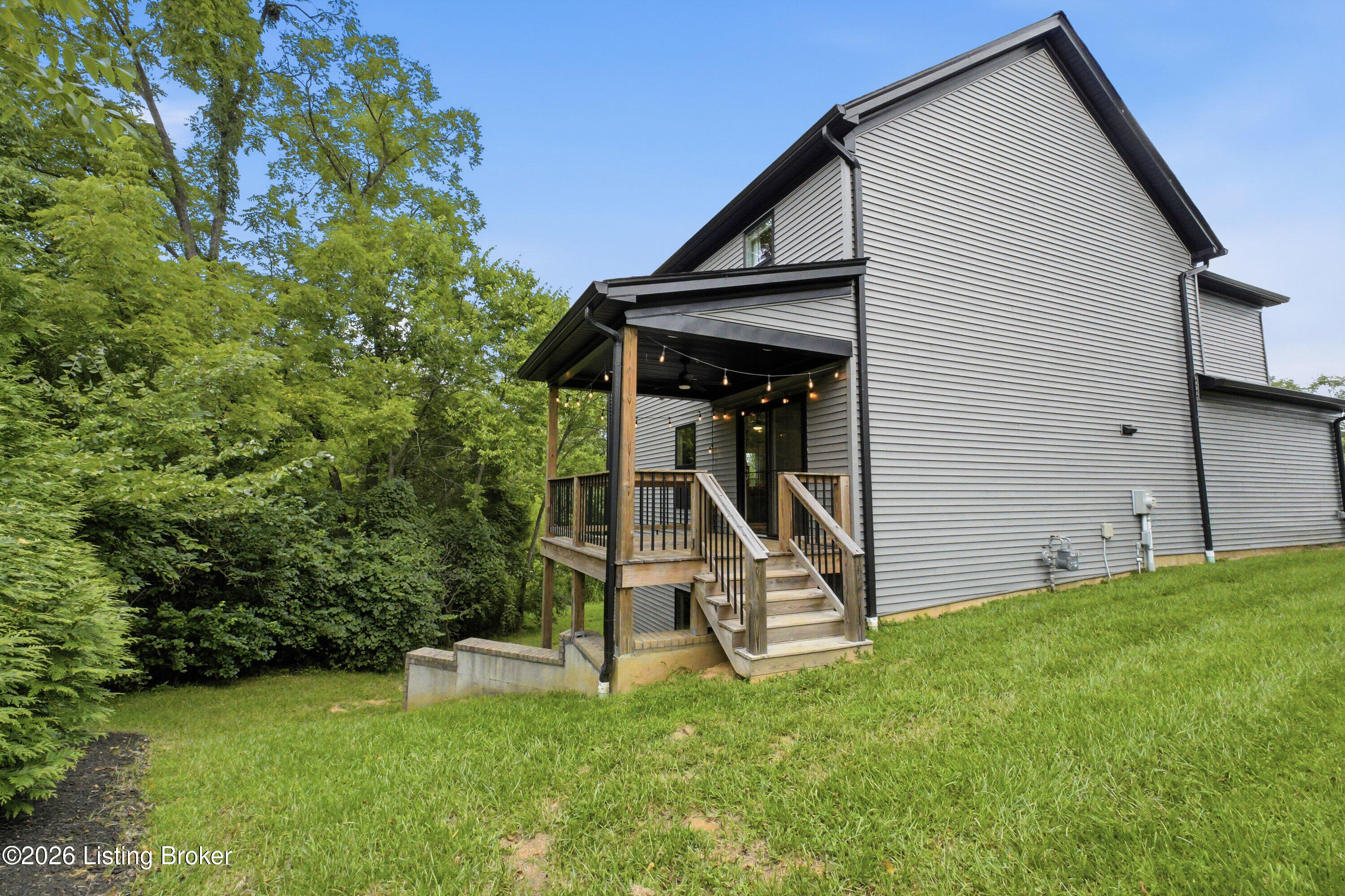 2206 Northgate Ct Property Photo 40