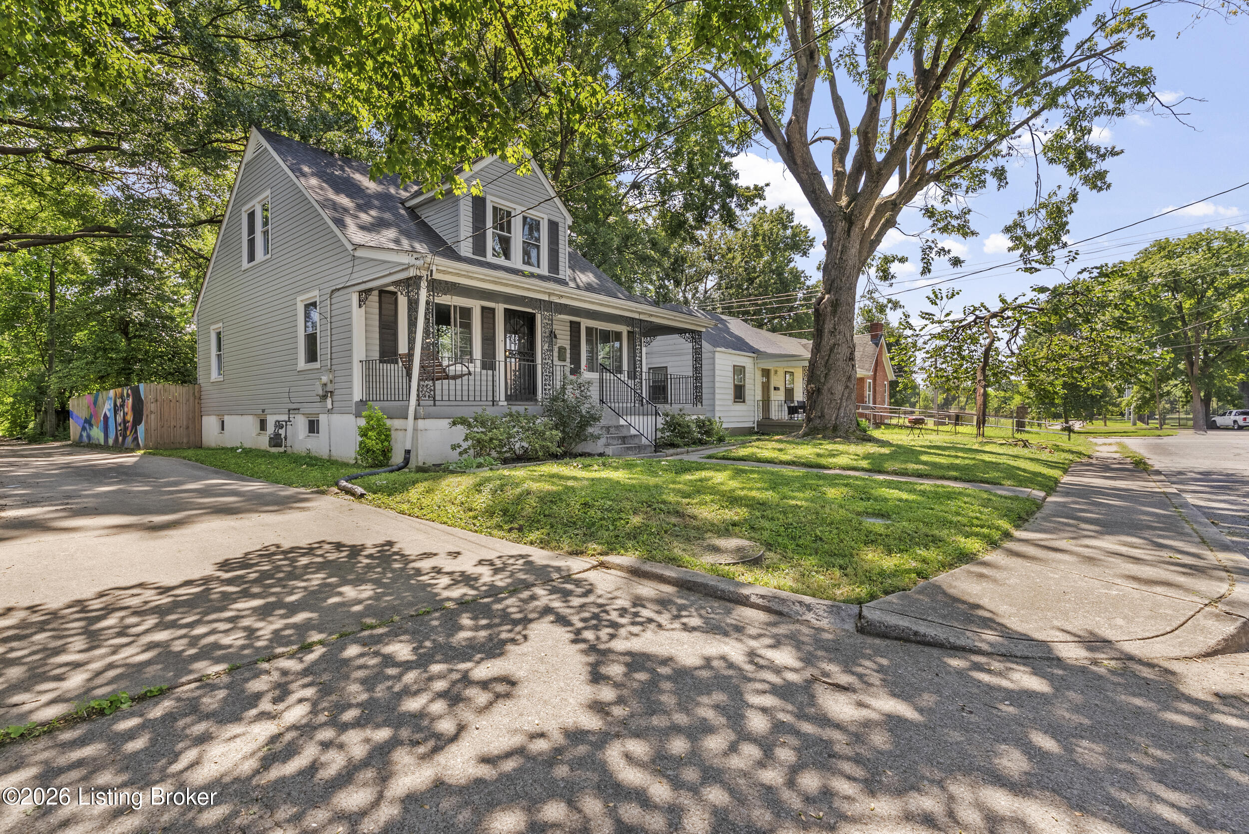 3651 Henry Ave Property Photo 2