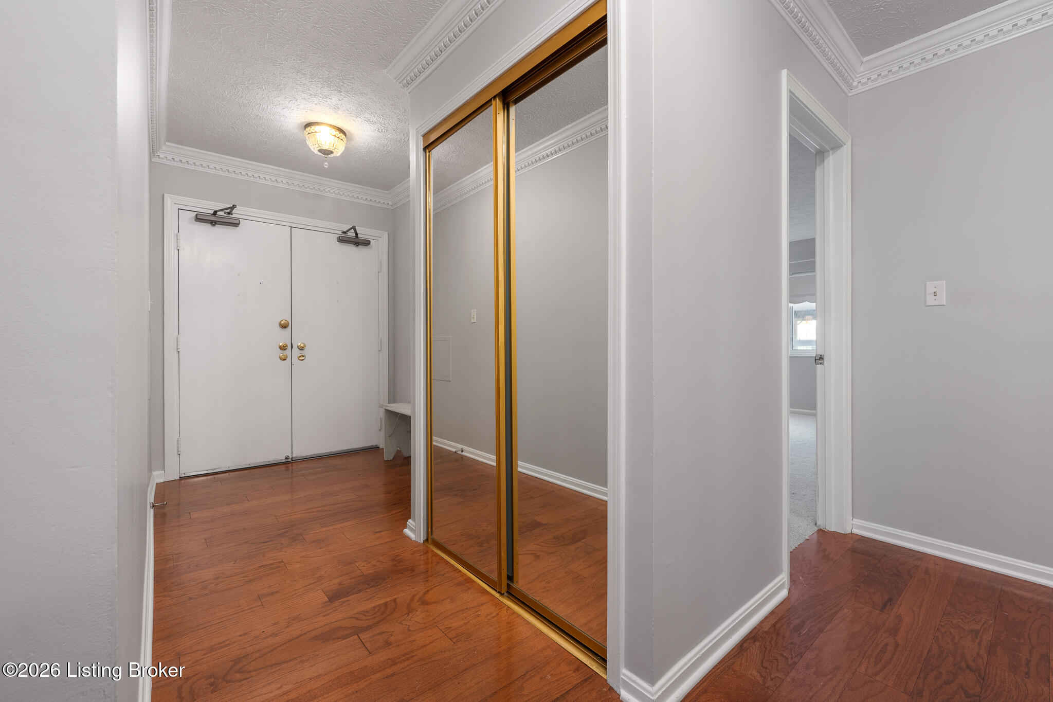3030 Breckenridge Ln Apt 112 Property Photo 4