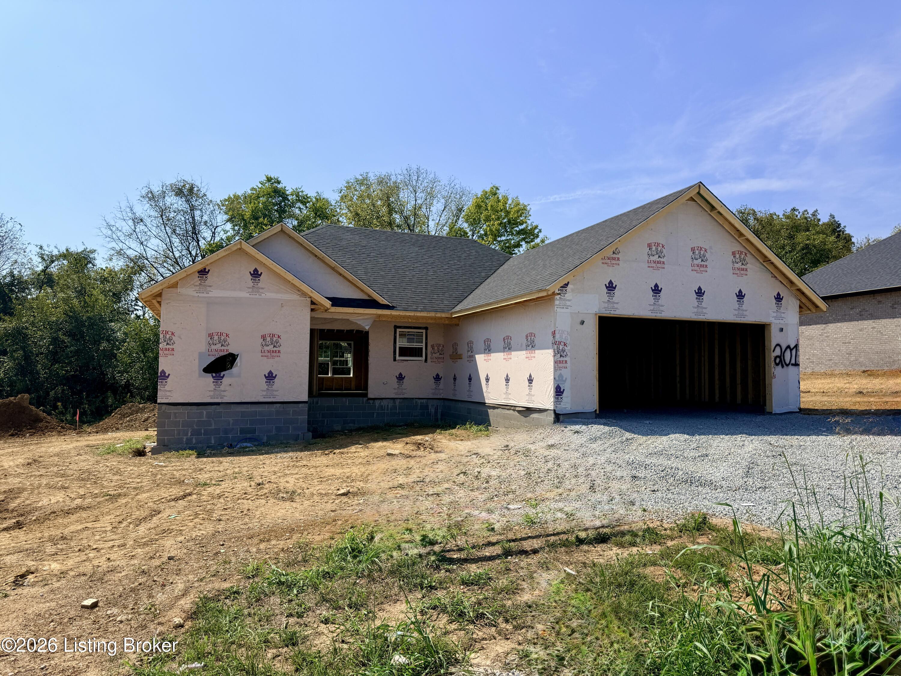 201 Tulip Dr Property Photo 1