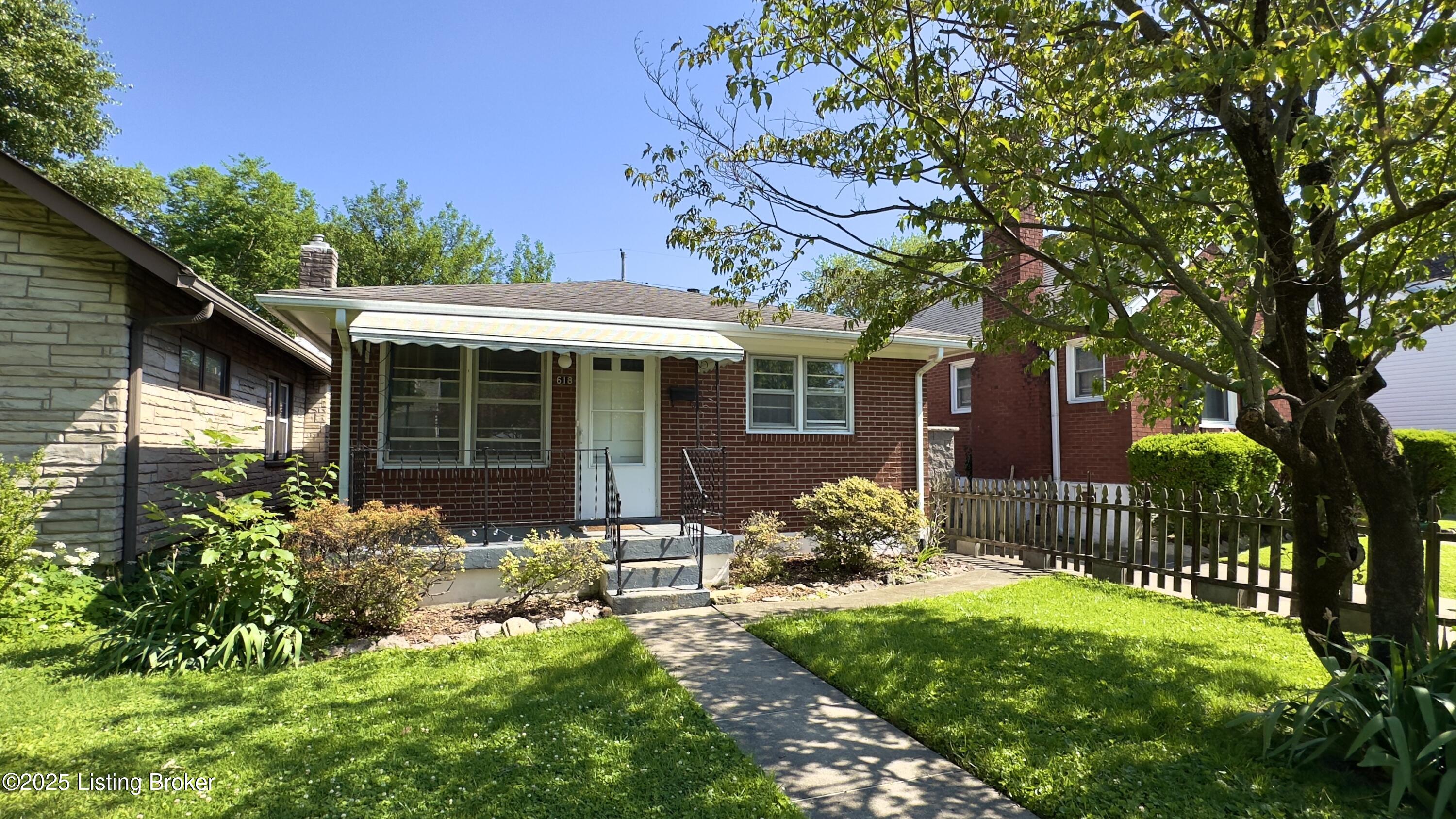 618 Maylawn Ave Property Photo 1