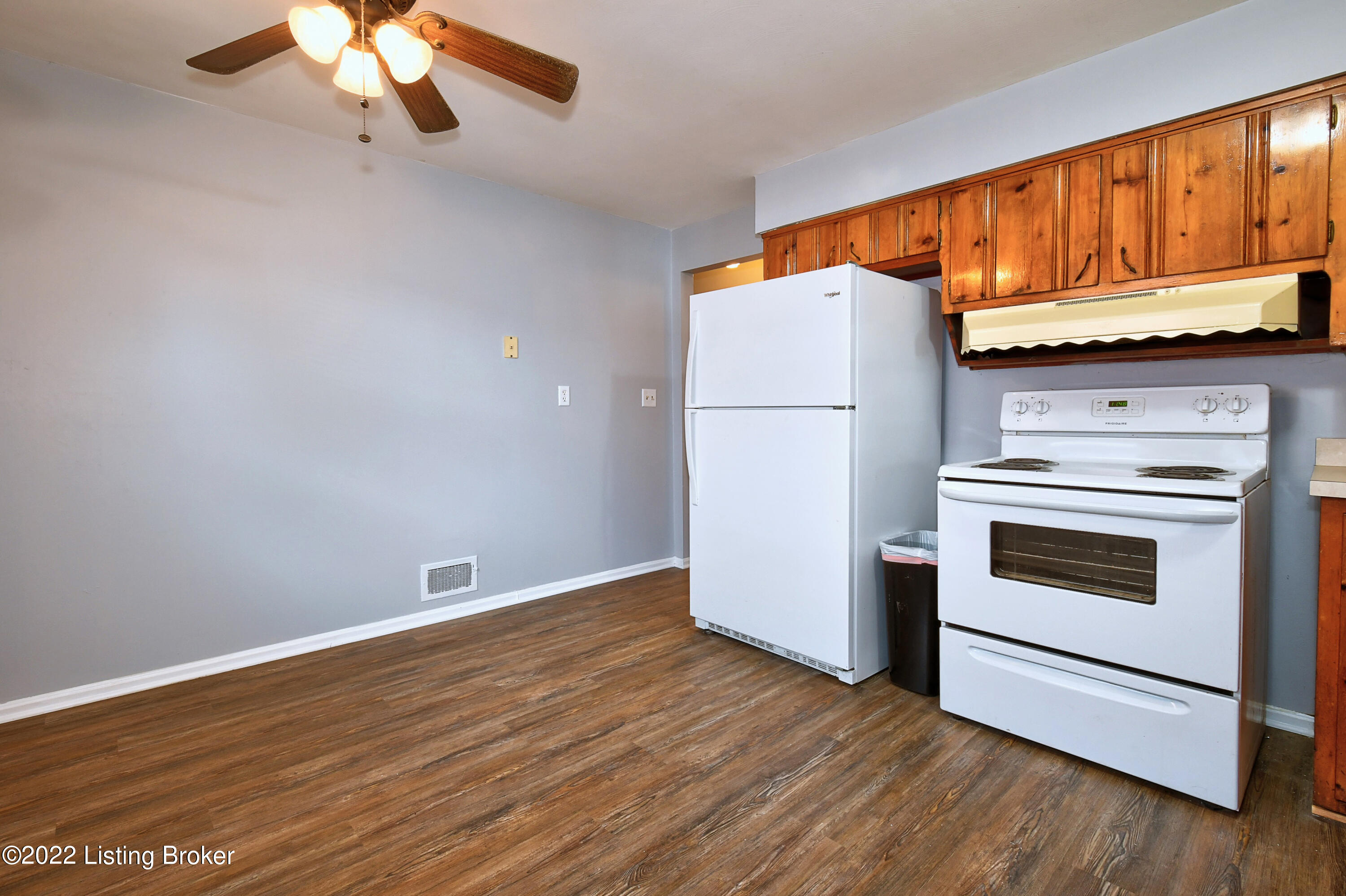 618 Maylawn Ave Property Photo 4