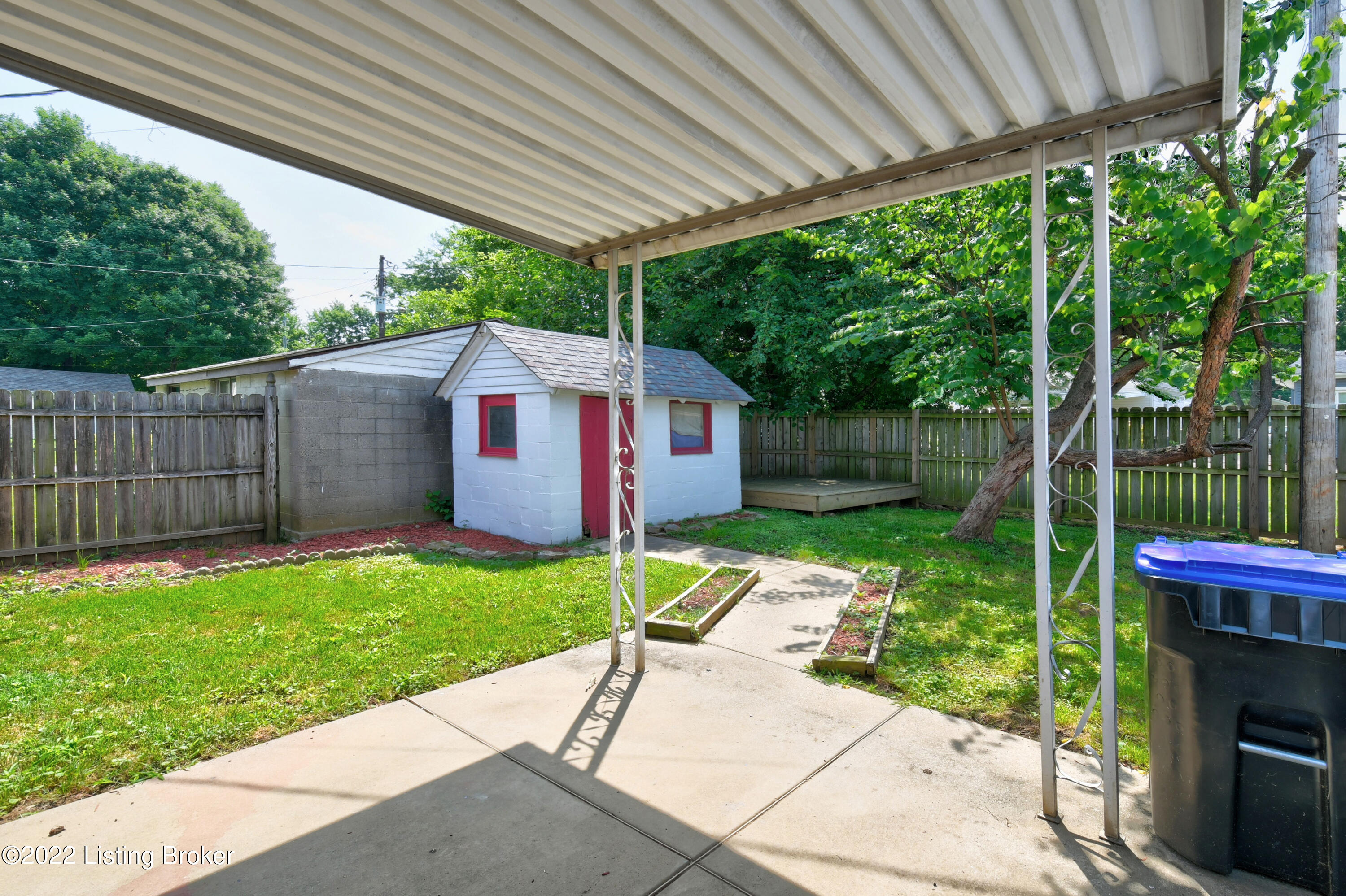 618 Maylawn Ave Property Photo 11