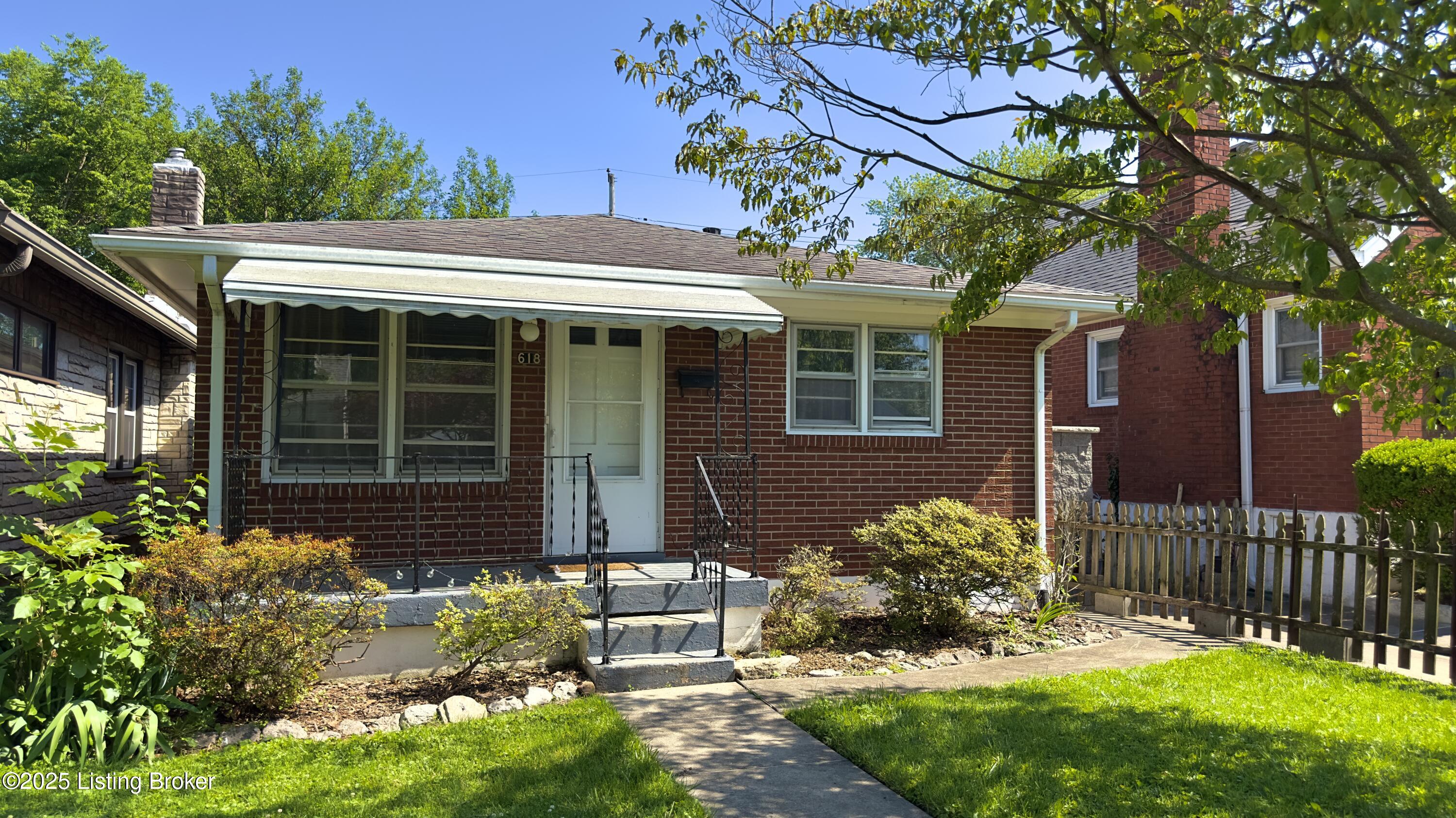 618 Maylawn Ave Property Photo 18