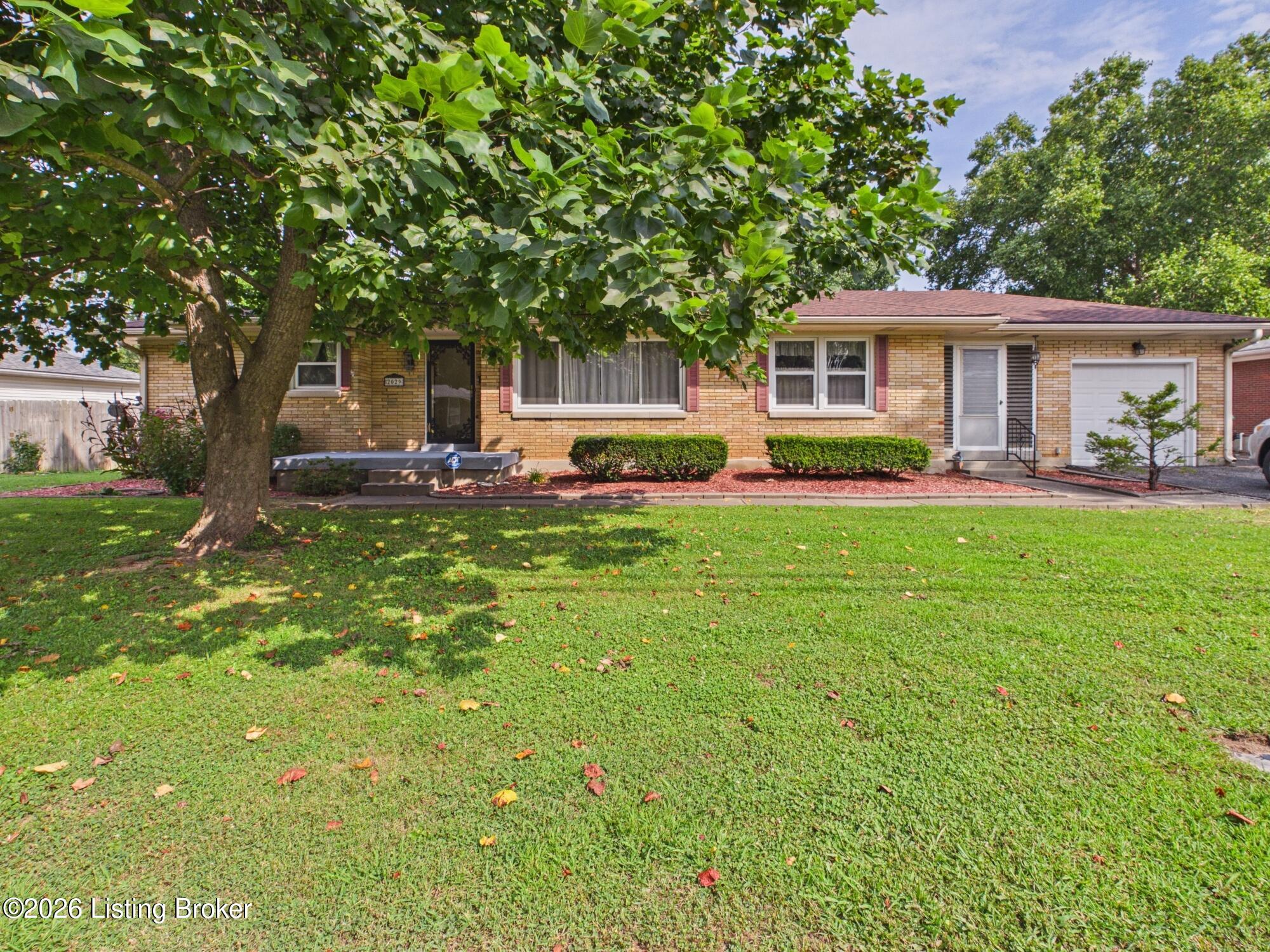 2029 San Jose Ave Property Photo 1