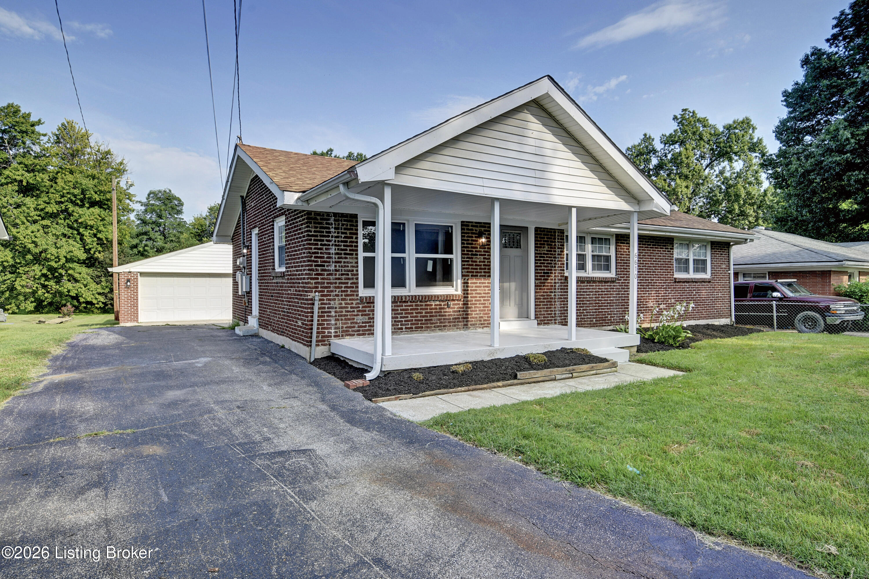 6610 Memory Ln Property Photo 1