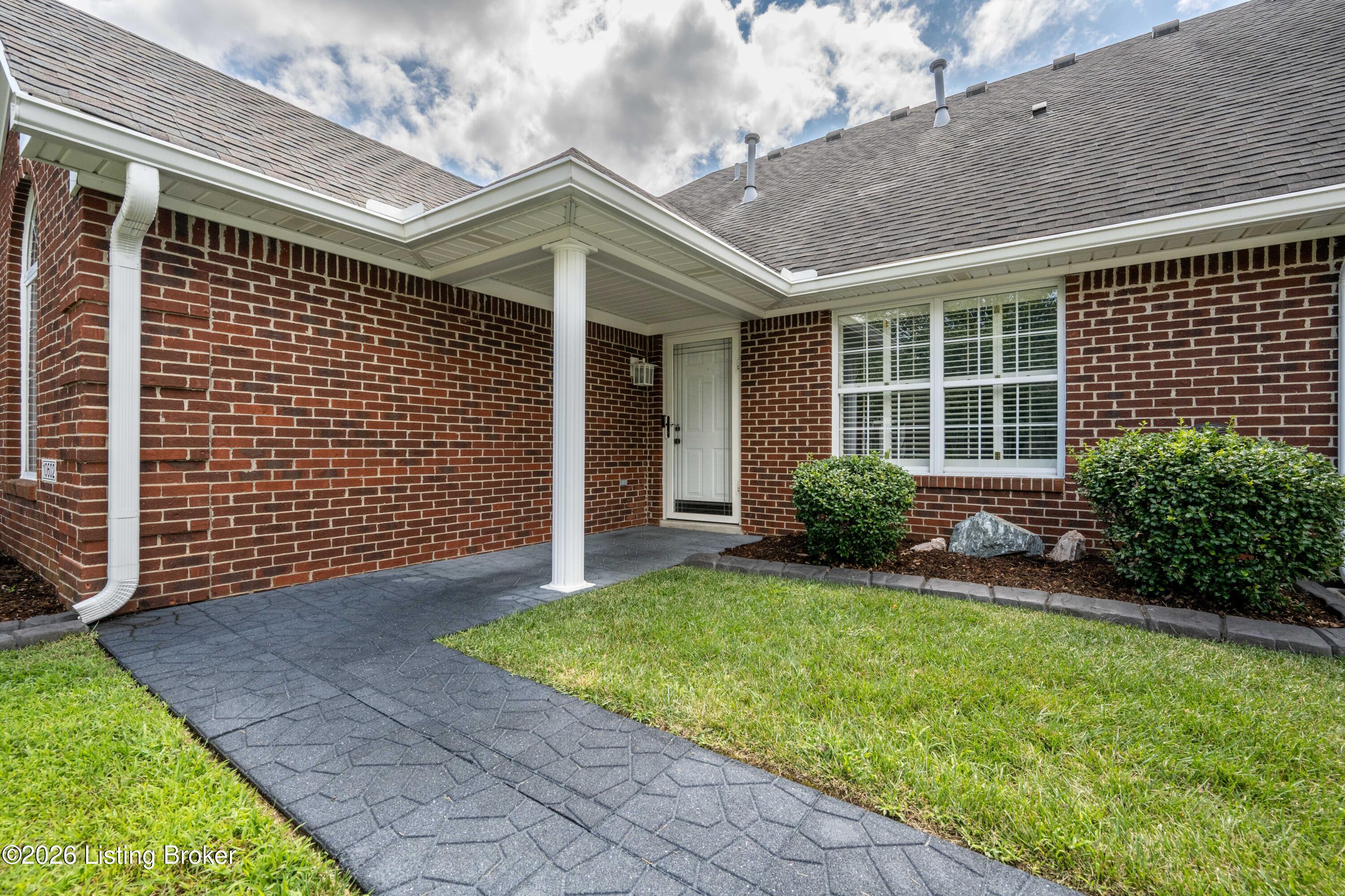 10602 Avenel Ct Property Photo 18