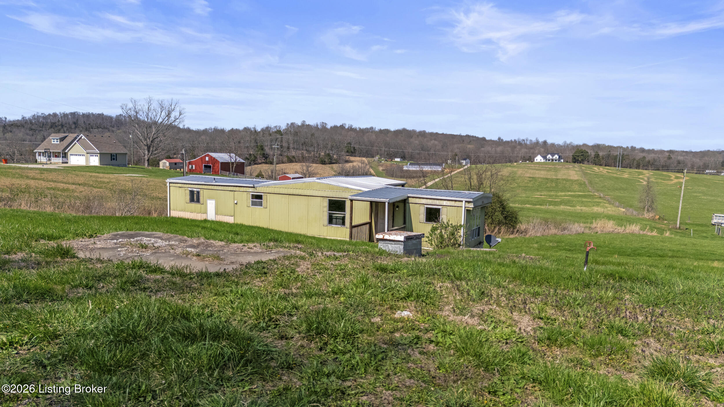6474 Hardinsburg Rd Property Photo 4