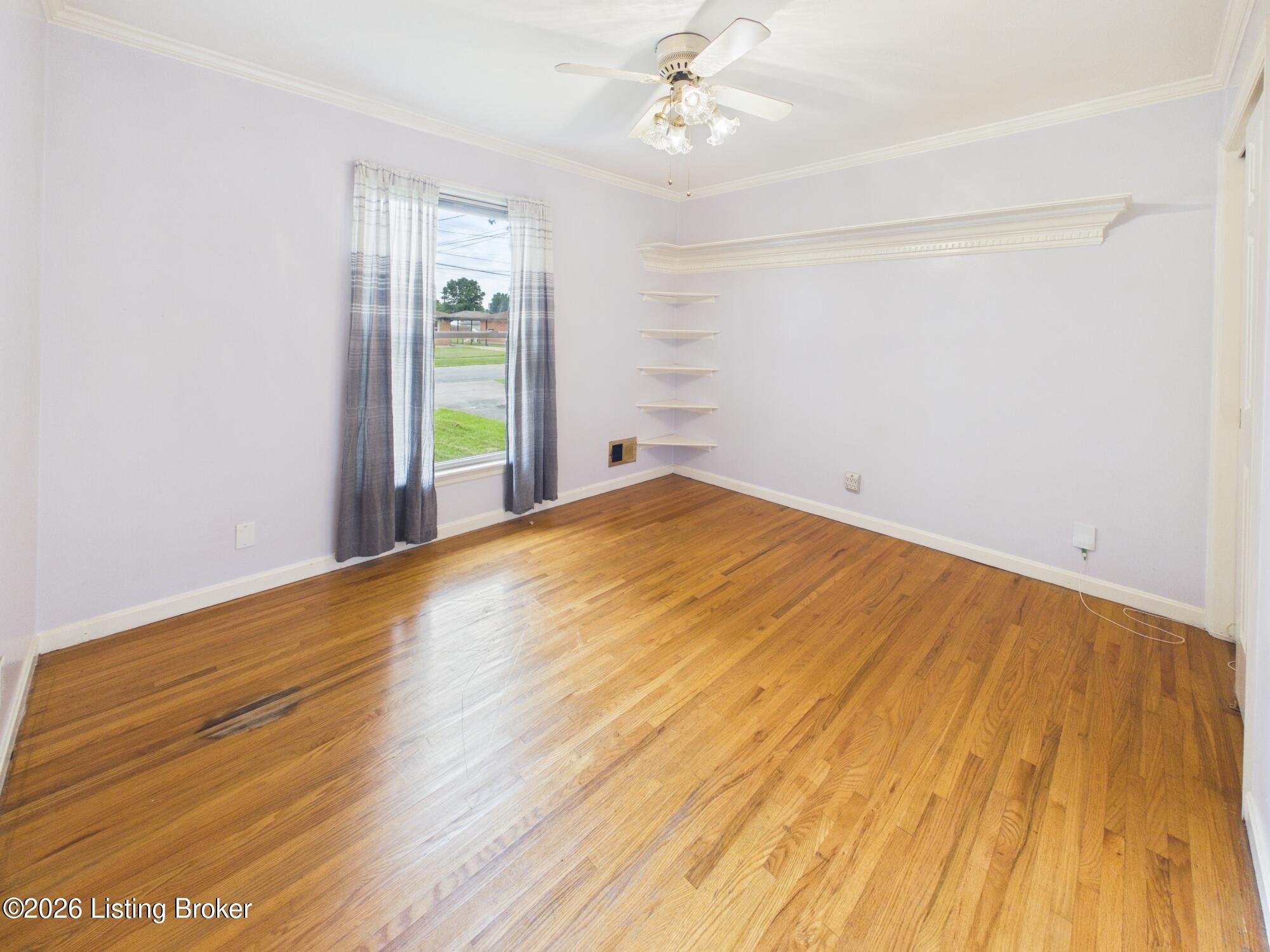 5718 Elmer Ln Property Photo 12
