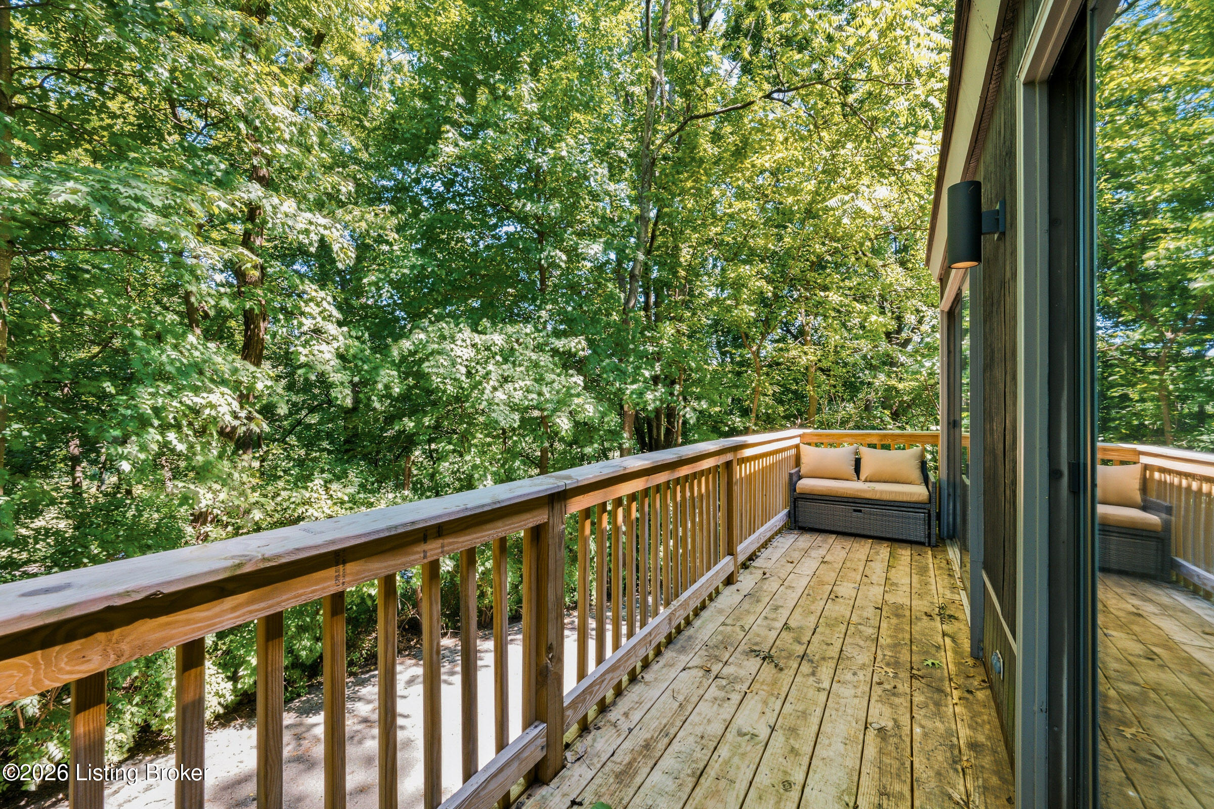 1513 Thackeray Dr Property Photo 47