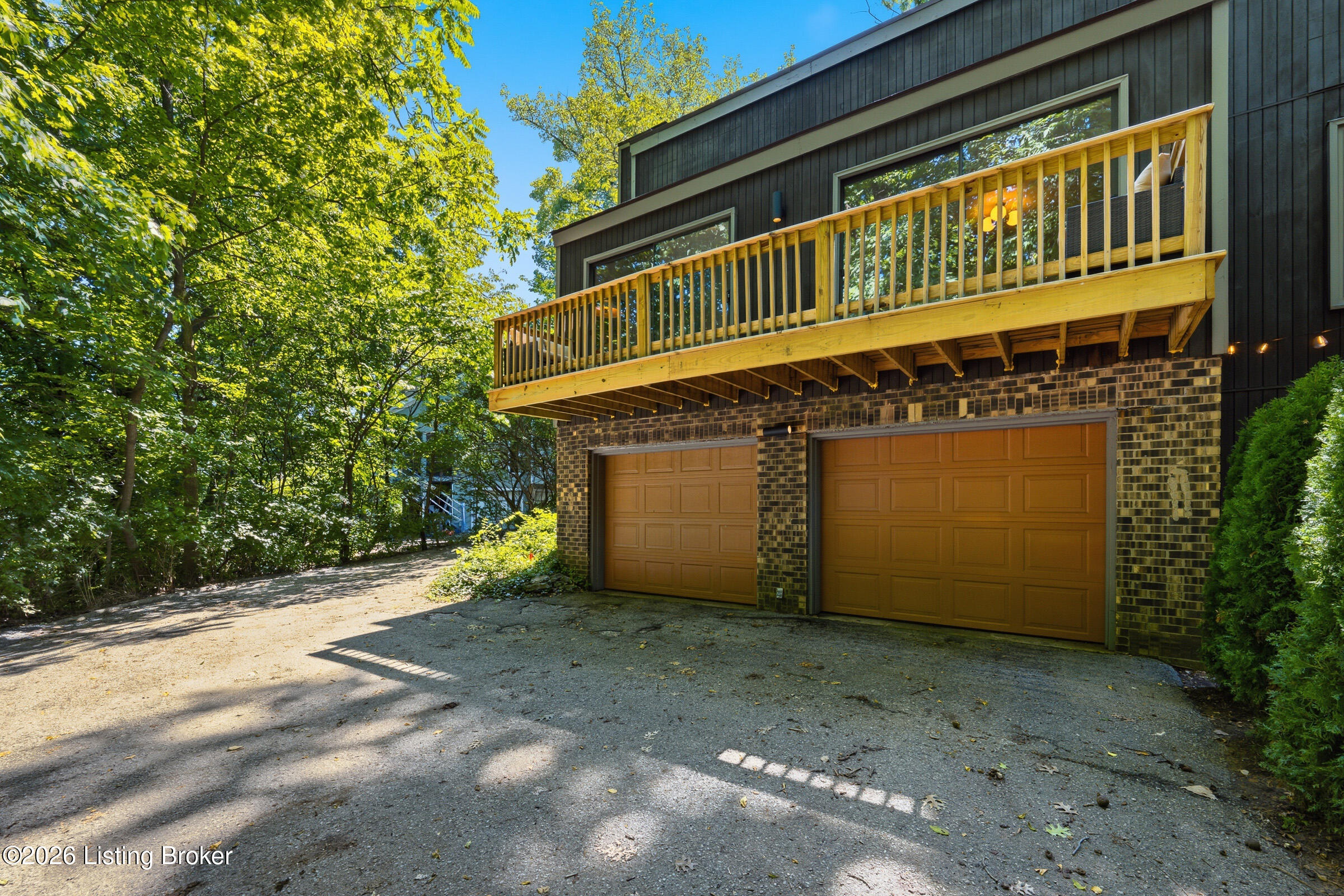 1513 Thackeray Dr Property Photo 87
