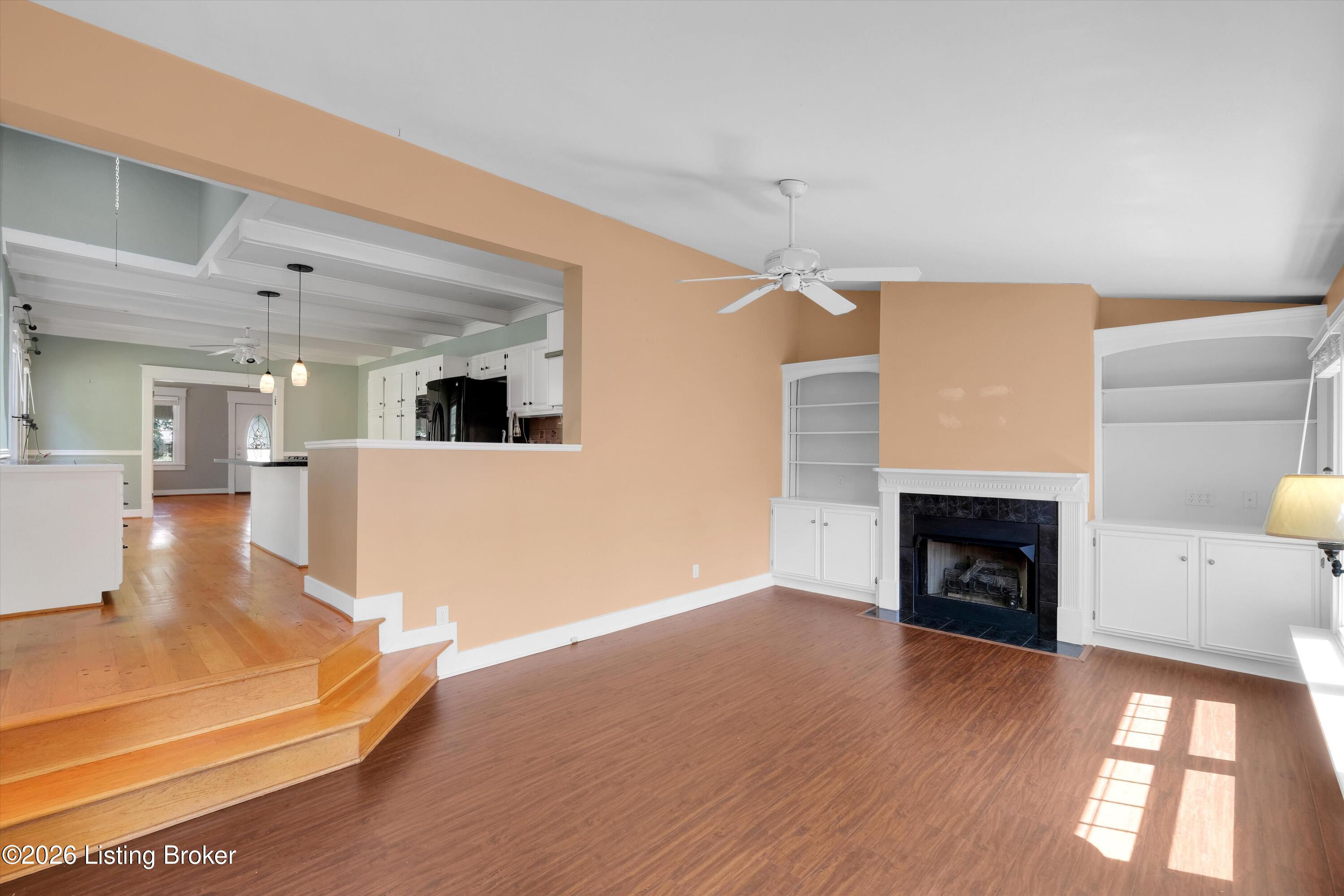 2216 Eastview Ave Property Photo 14