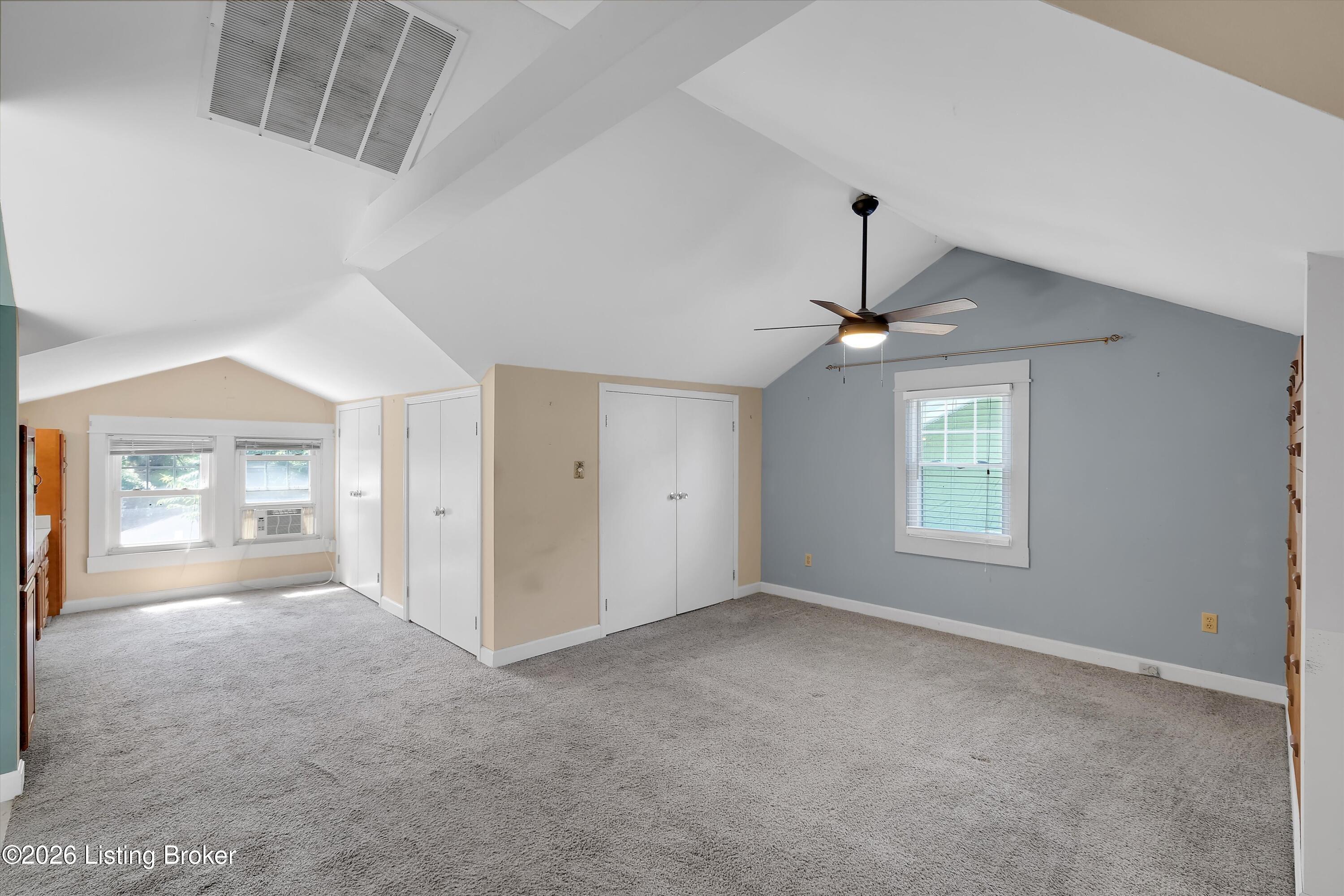2216 Eastview Ave Property Photo 24