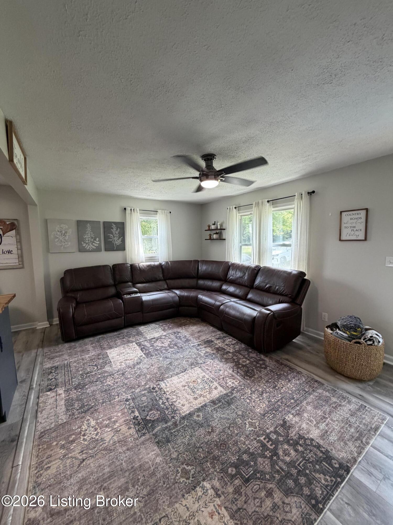1155 Cherokee Rd Property Photo 7