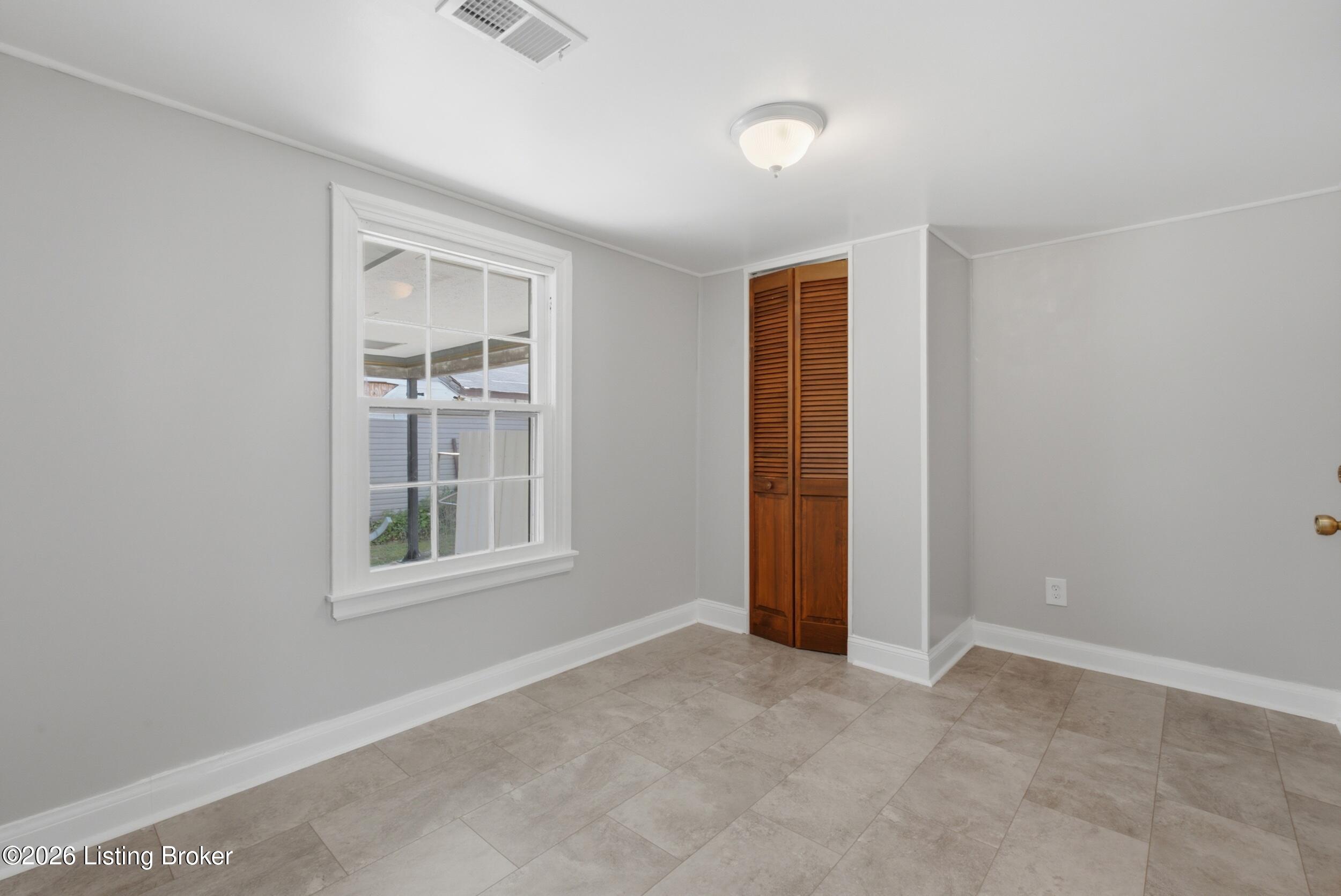 1224 Lipps Ln Property Photo 15