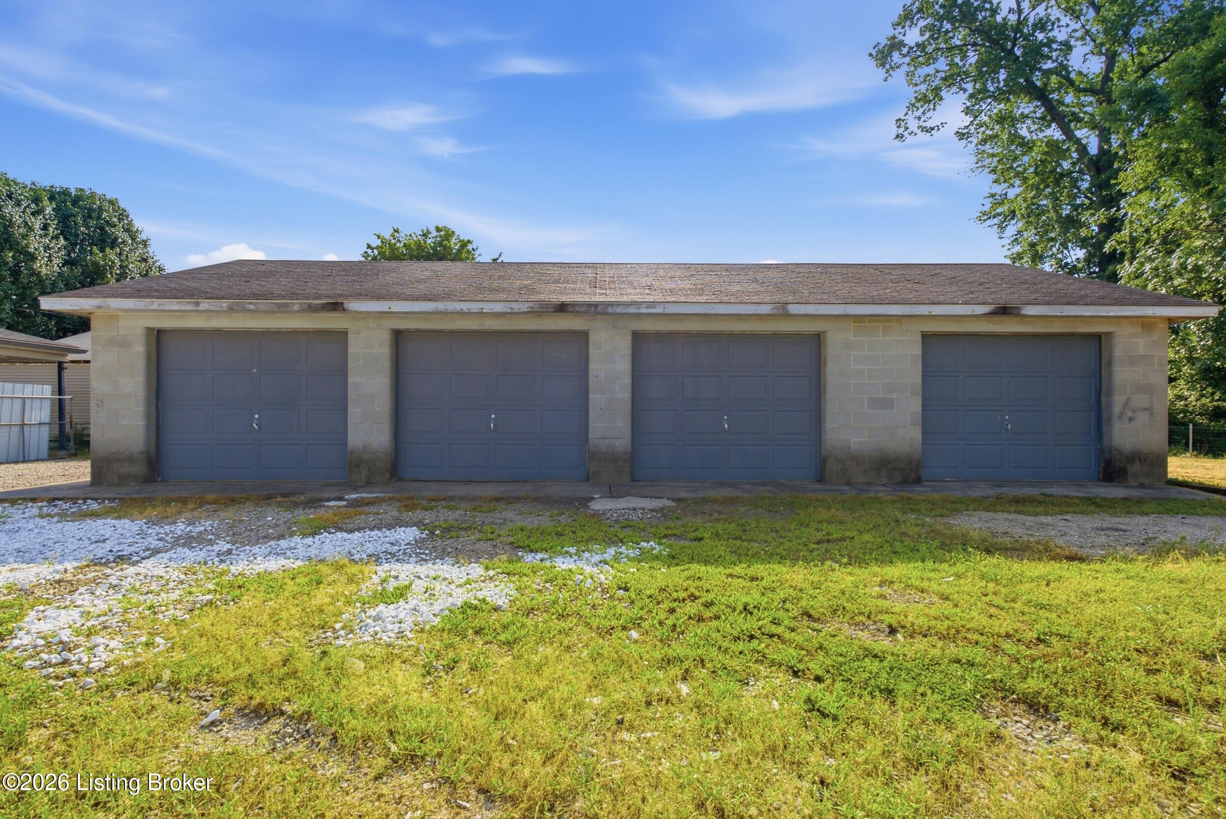 1224 Lipps Ln Property Photo 18